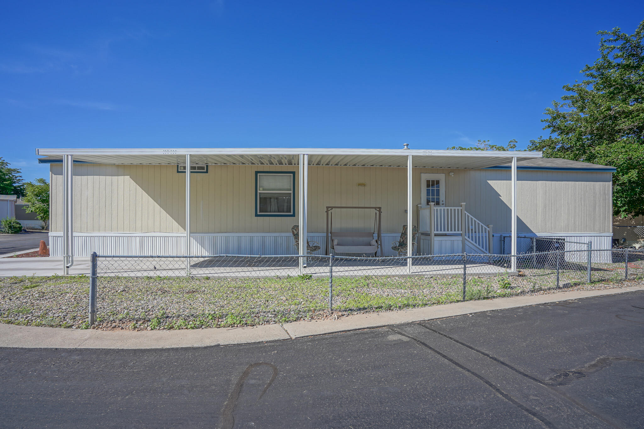 349 Buffalo Circle SE, Albuquerque, NM 87123