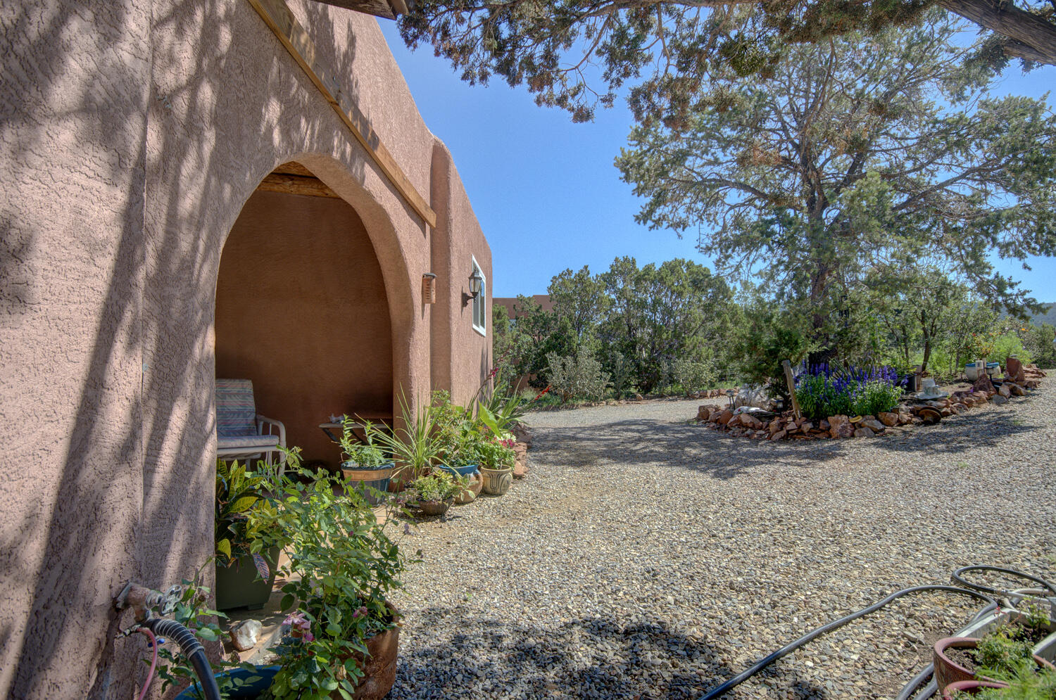 27 Lakeview Drive, Sandia Park, NM 87047