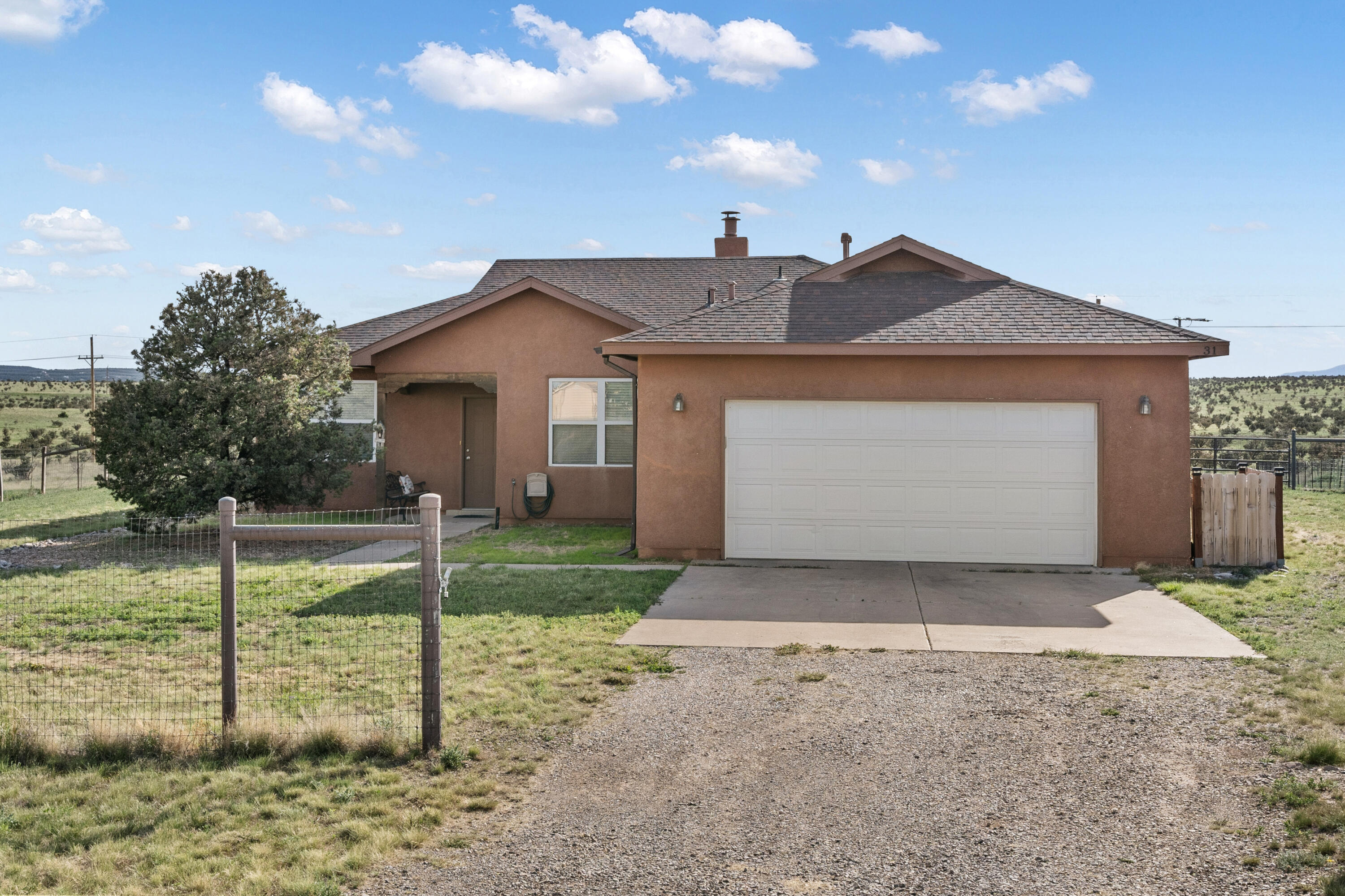 31 Evening Star Loop, Edgewood, NM 87015