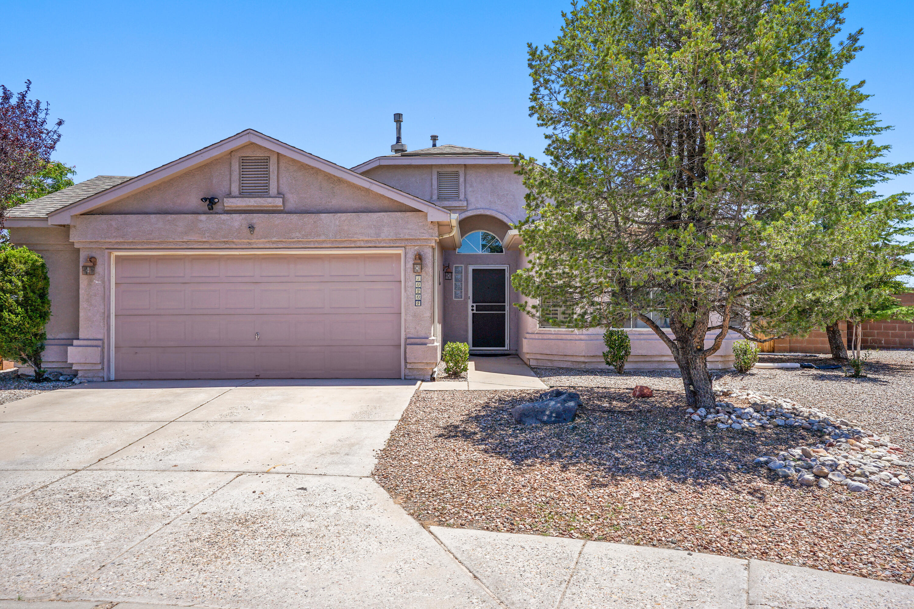 Welcome to this stunning home in Ventana Ranch on a Premium View Lot.  This home features a brand new kitchen featuring new cabinets with under mount lighting, new counters, and new stainless steel appliances.  Other updates include new flooring in the master bath, and new carpet in one of the bedrooms.  You're going to spend lots of time enjoying your large backyard with sweeping views of the Sandias.. there's so much room outback that you can create whatever outdoor living space your heart desires   Come see this Amazing home today.  --