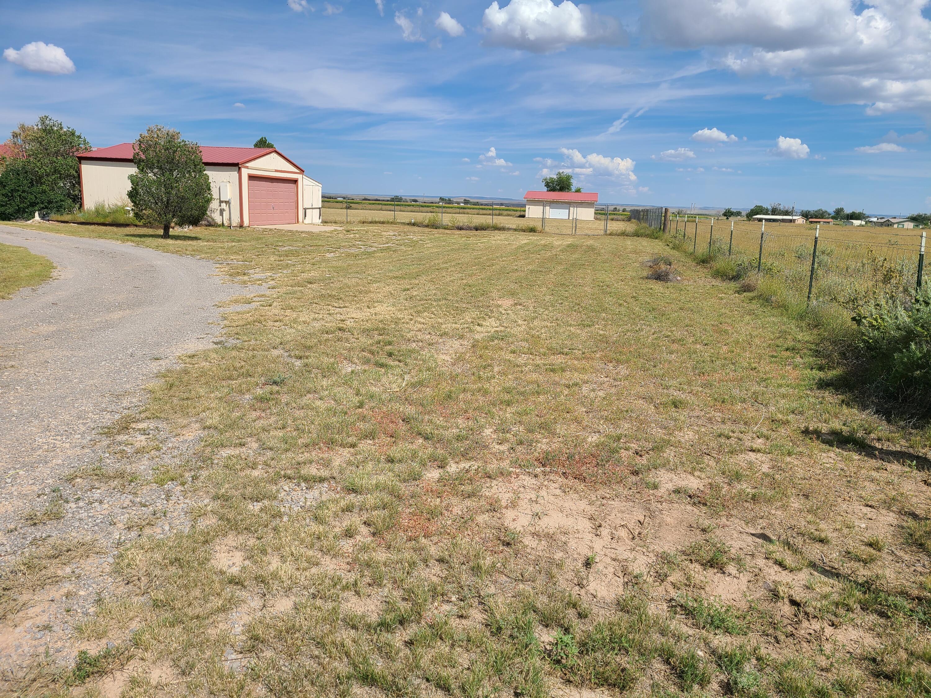 9 Windy Plains Road, Moriarty, NM 87035