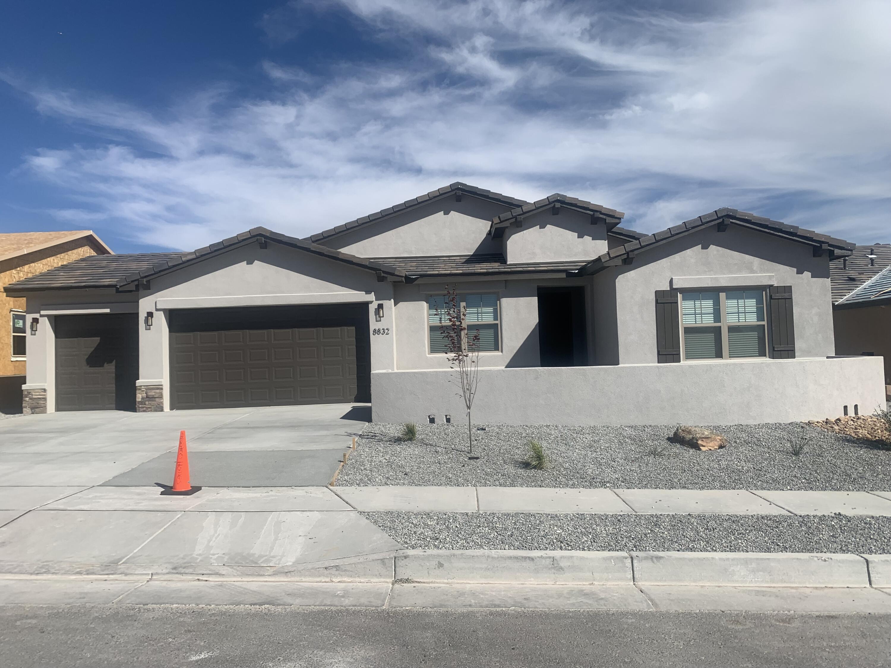 8832 Mancos Street NW, Albuquerque, NM 87120