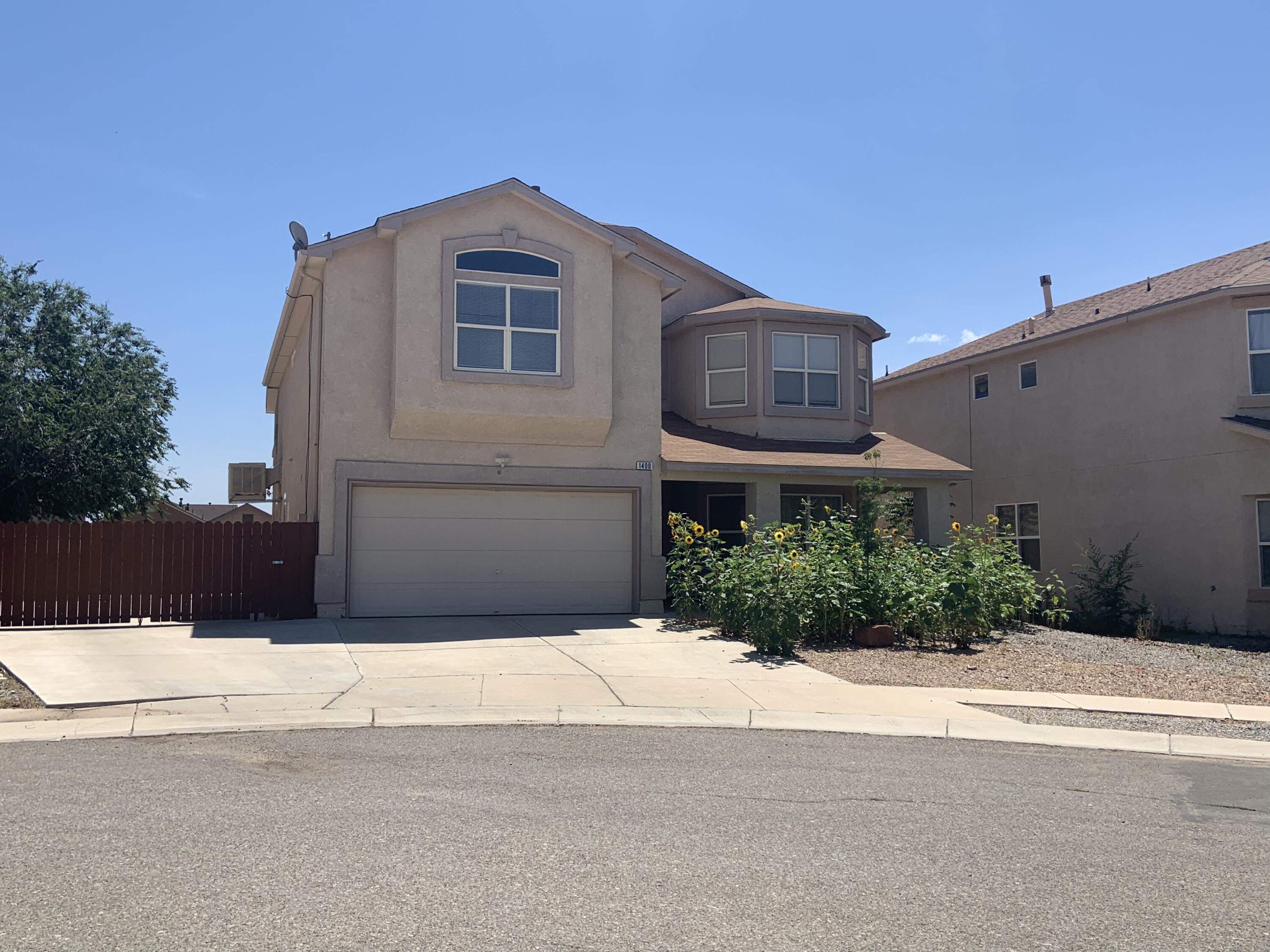 1400 Dona Carmen Street SW, Albuquerque, NM 87121