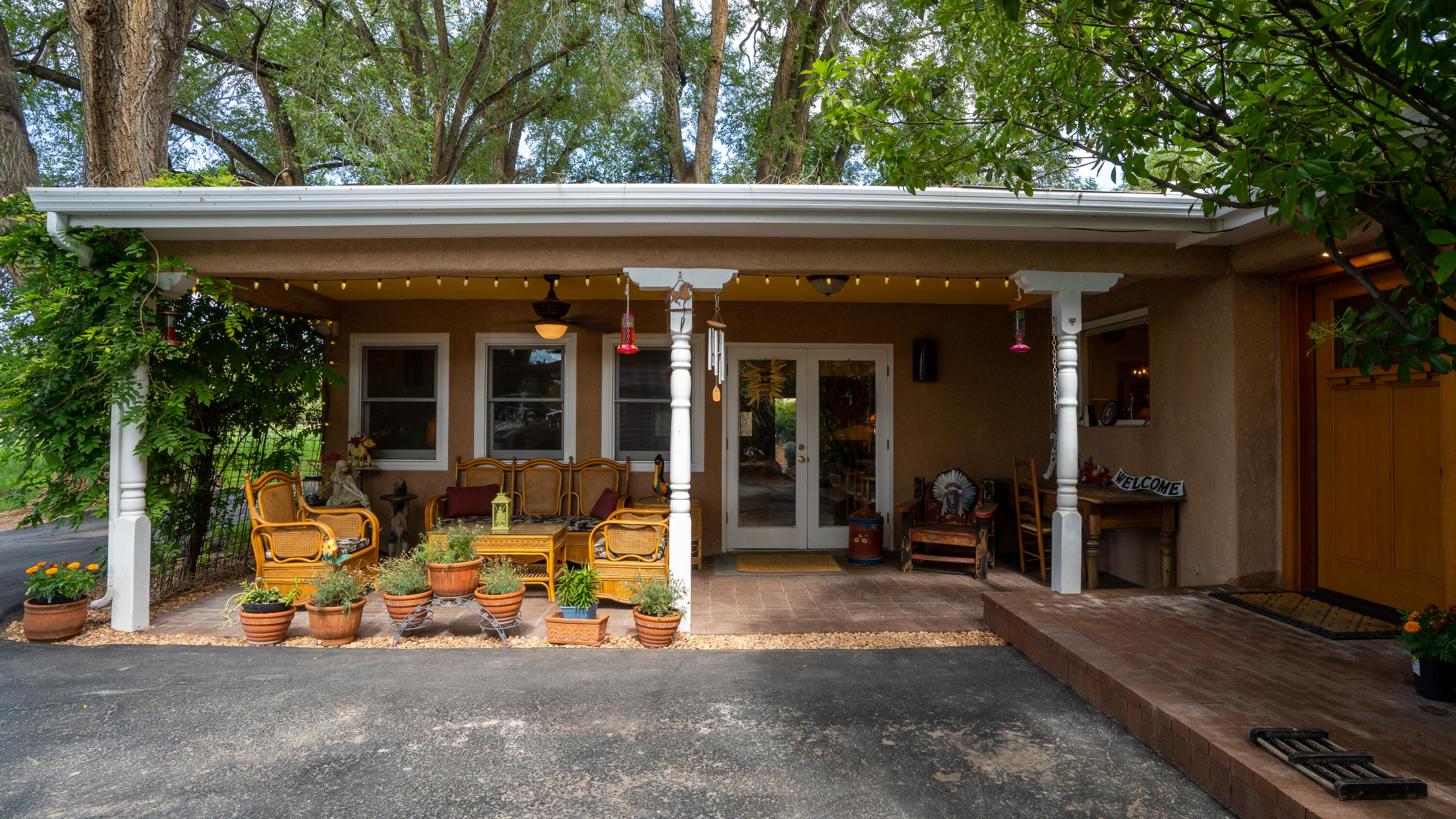 7622 Rio Grande Boulevard NW, Los Ranchos, NM 87107