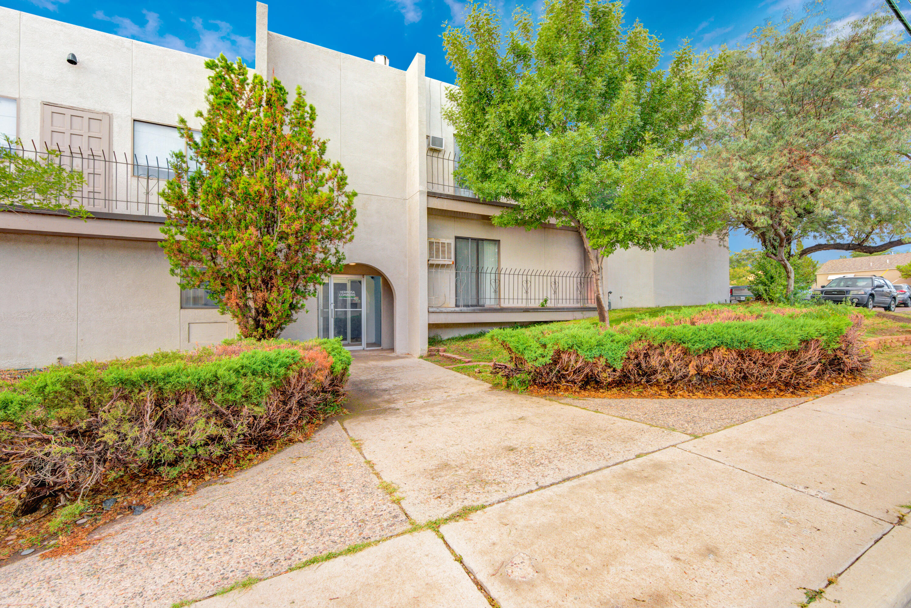 200 Hermosa Drive NE, Albuquerque, NM 87108