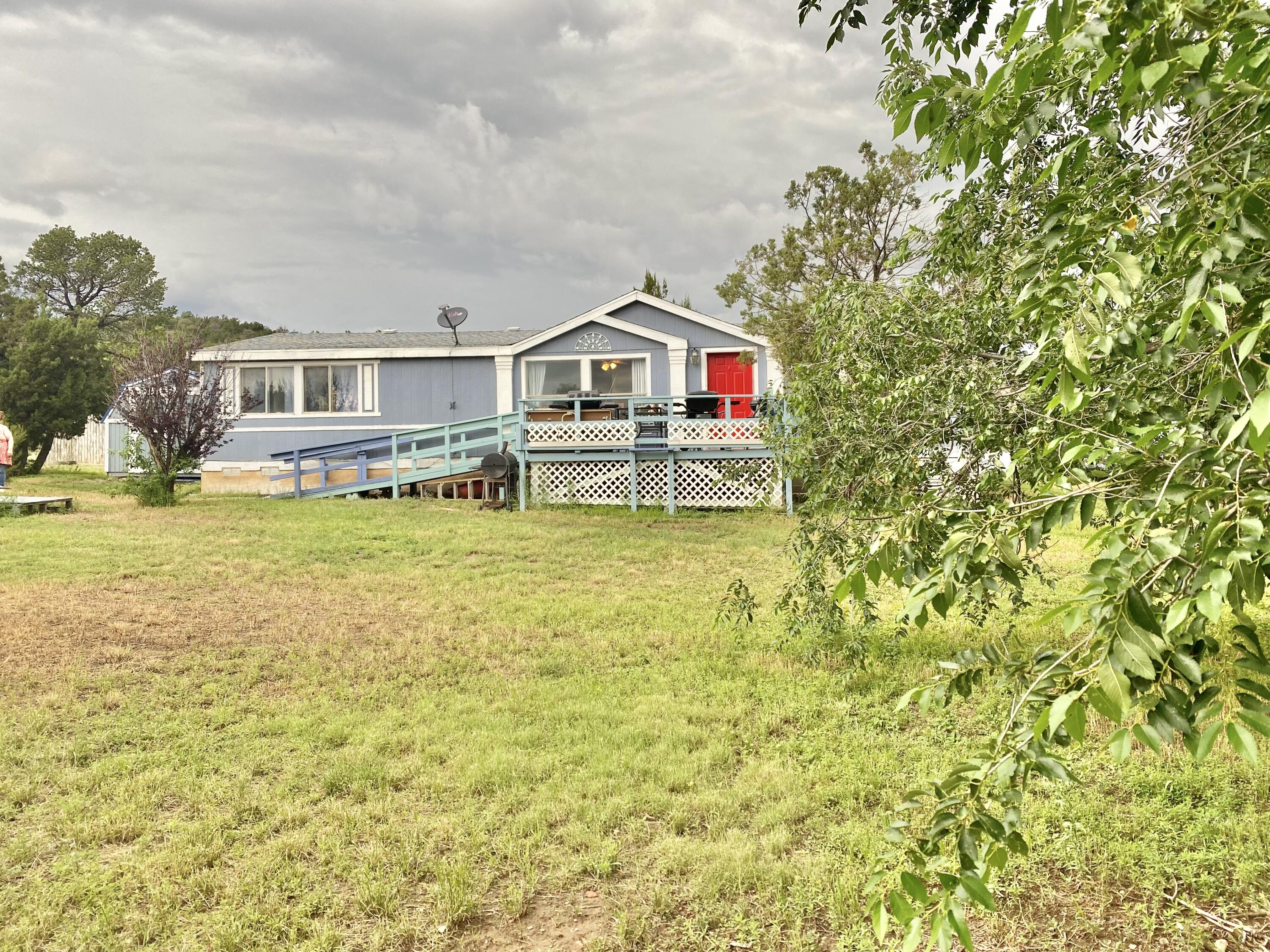 7 Hummingbird Lane, Edgewood, NM 87015