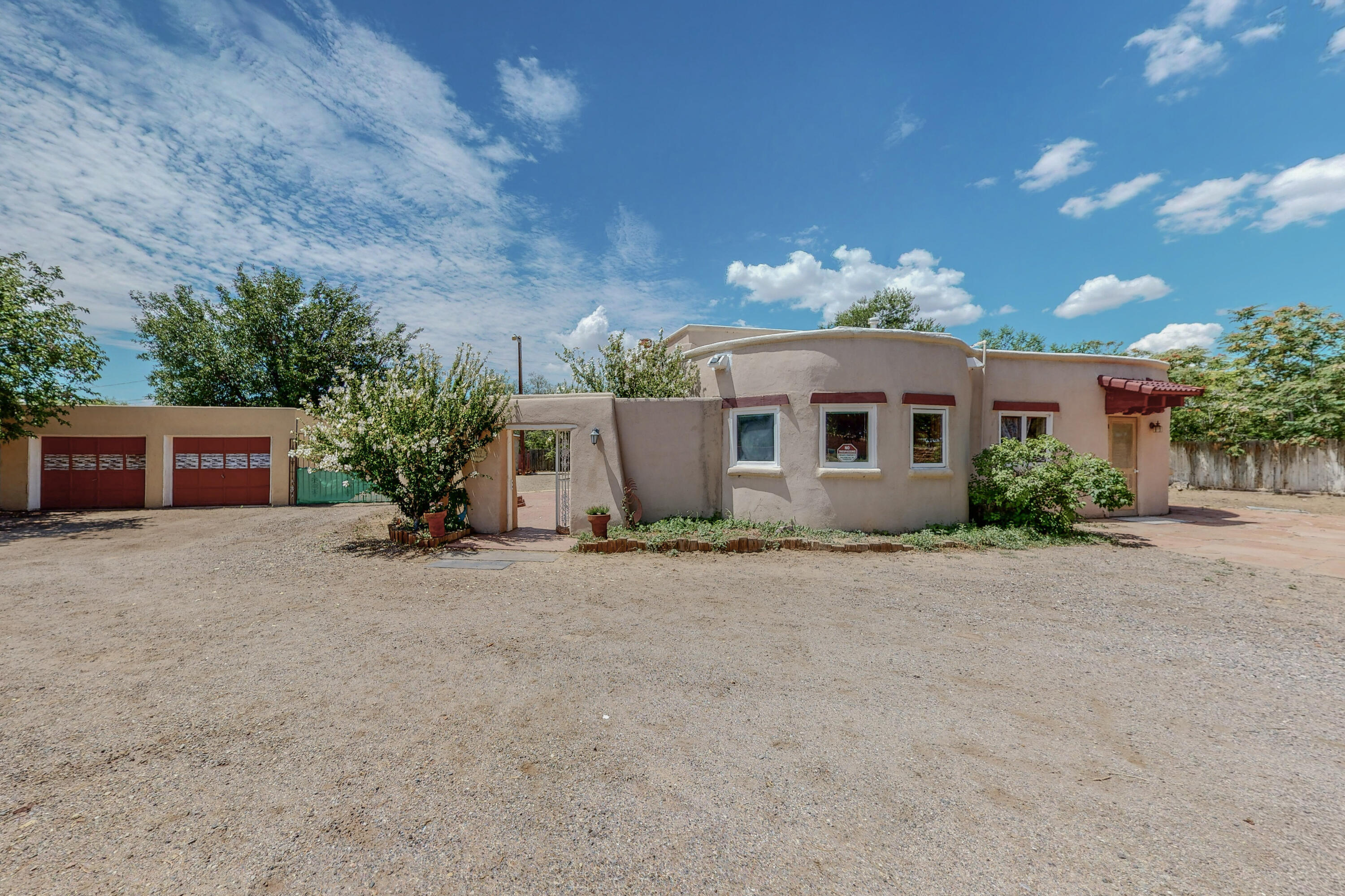 713 Ranchitos Road, Corrales, NM 87048