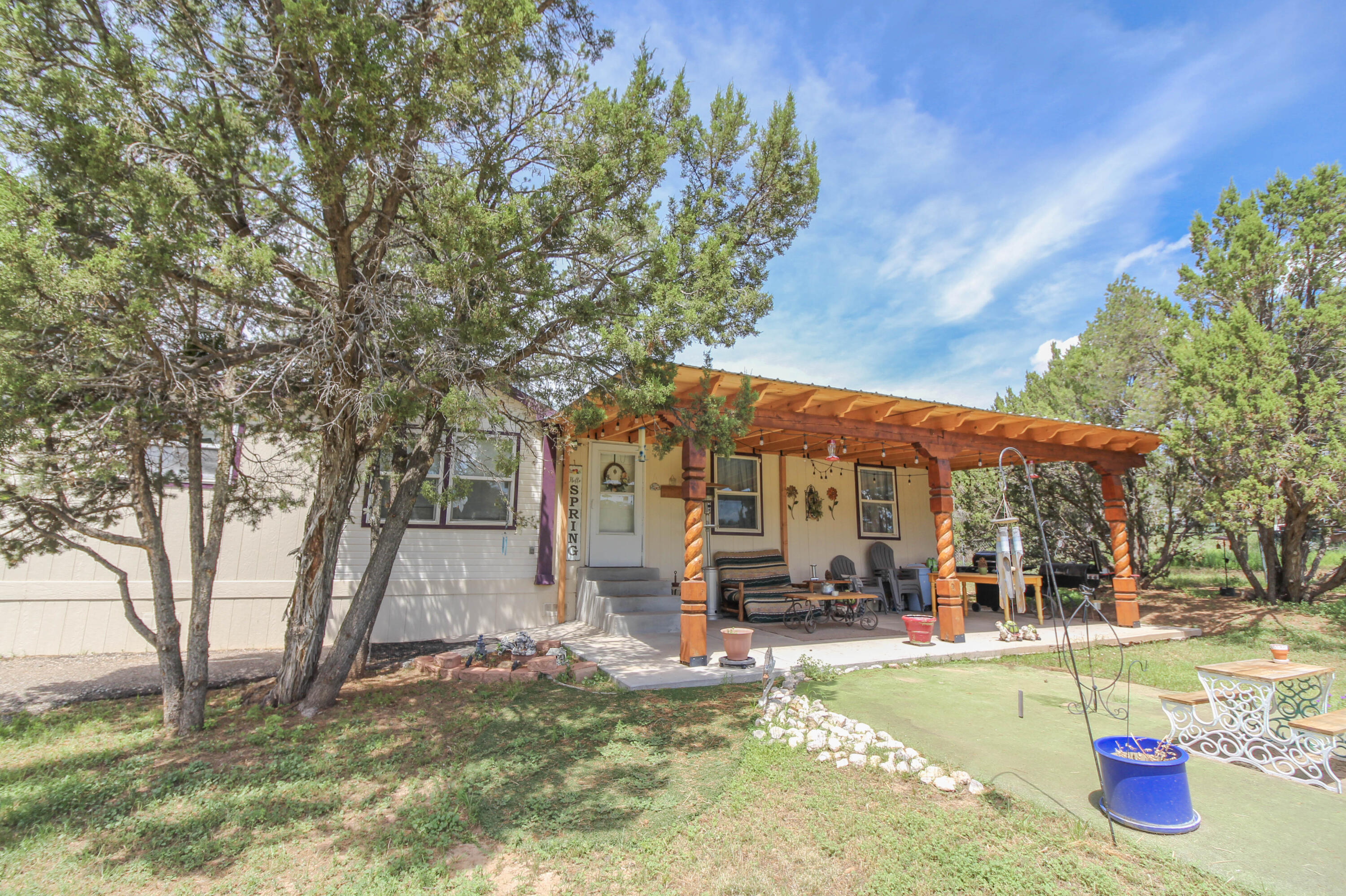 8 Monica Lane, Edgewood, NM 87015