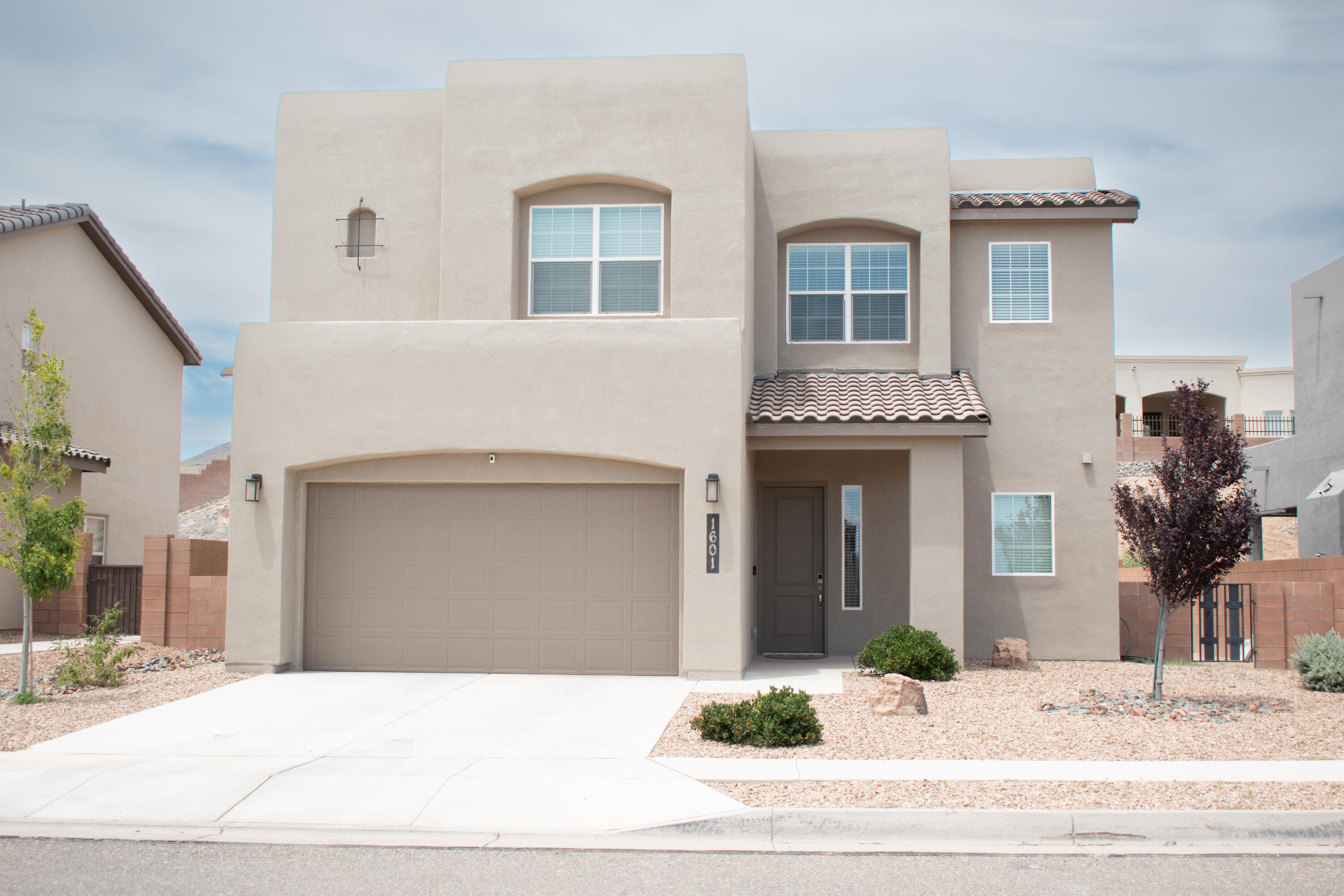 1601 Corta Cantera SW, Los Lunas, NM 87031