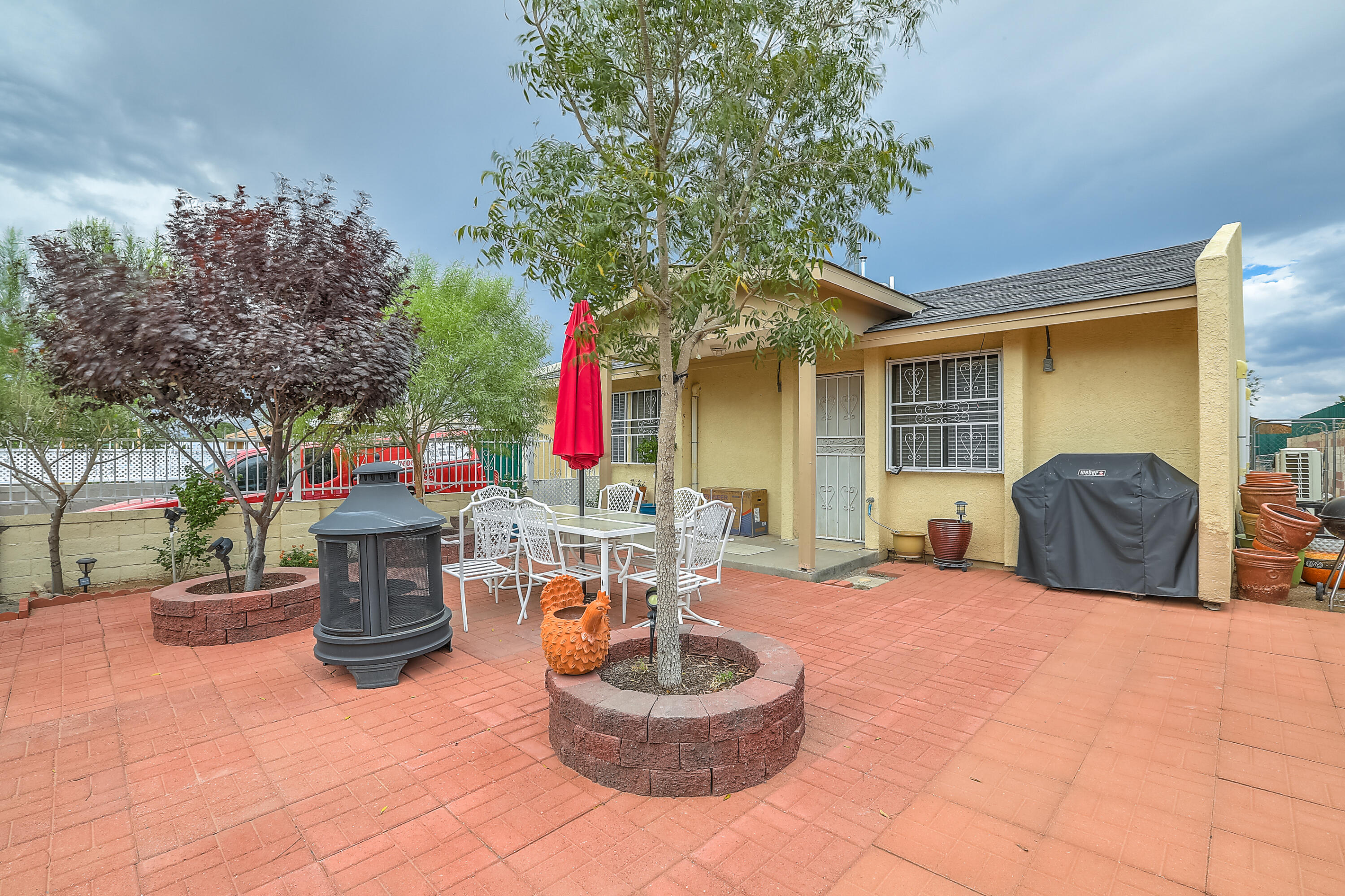 409 San Jose Avenue SE, Albuquerque, NM 87102