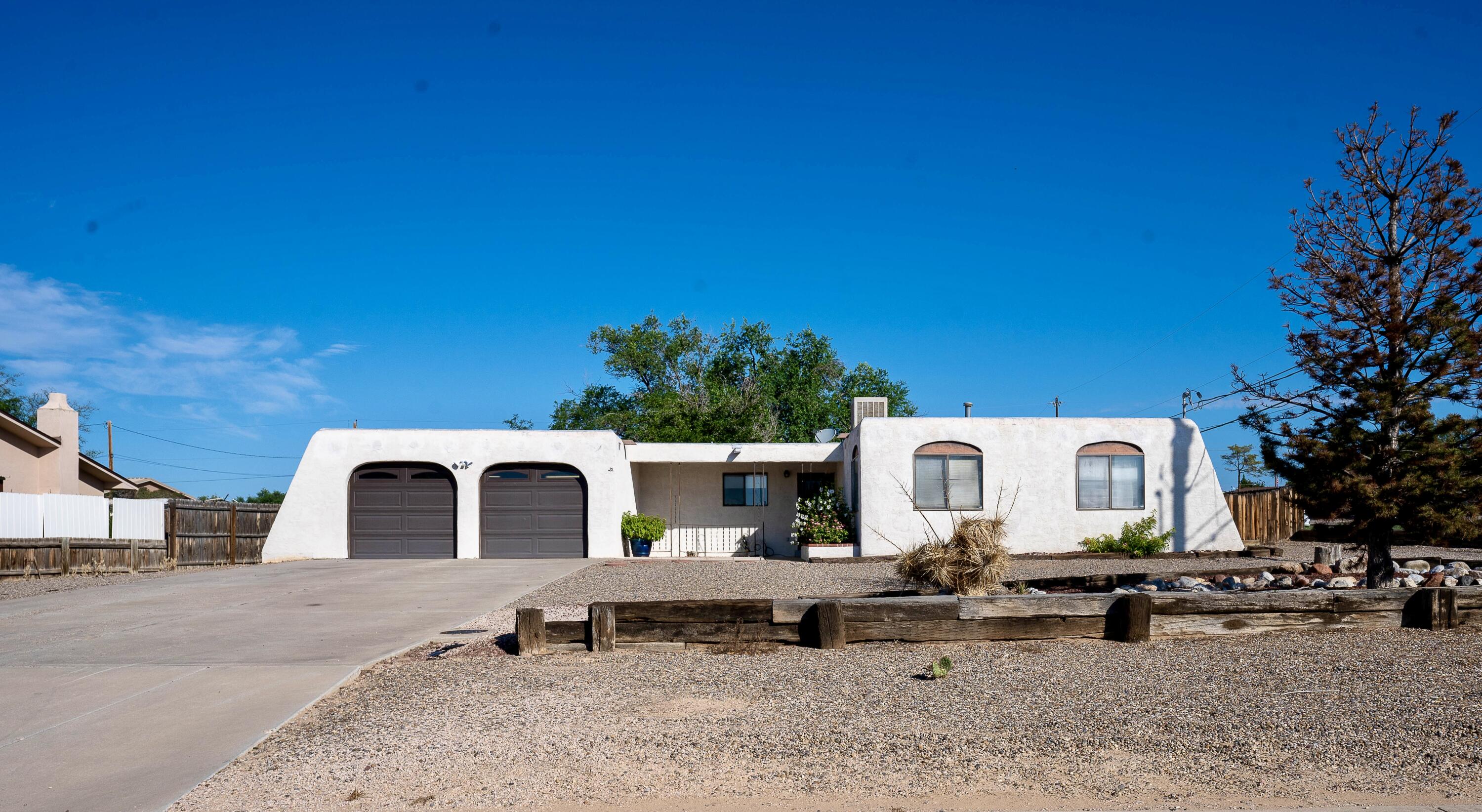 1401 35Th Circle SE, Rio Rancho, NM 87124
