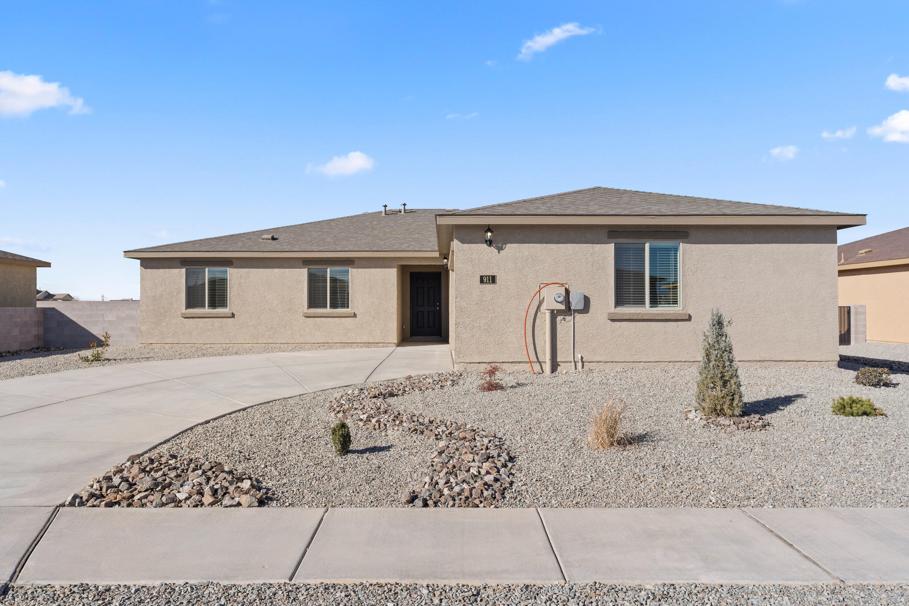 2403 Desi Loop, Belen, NM 87002