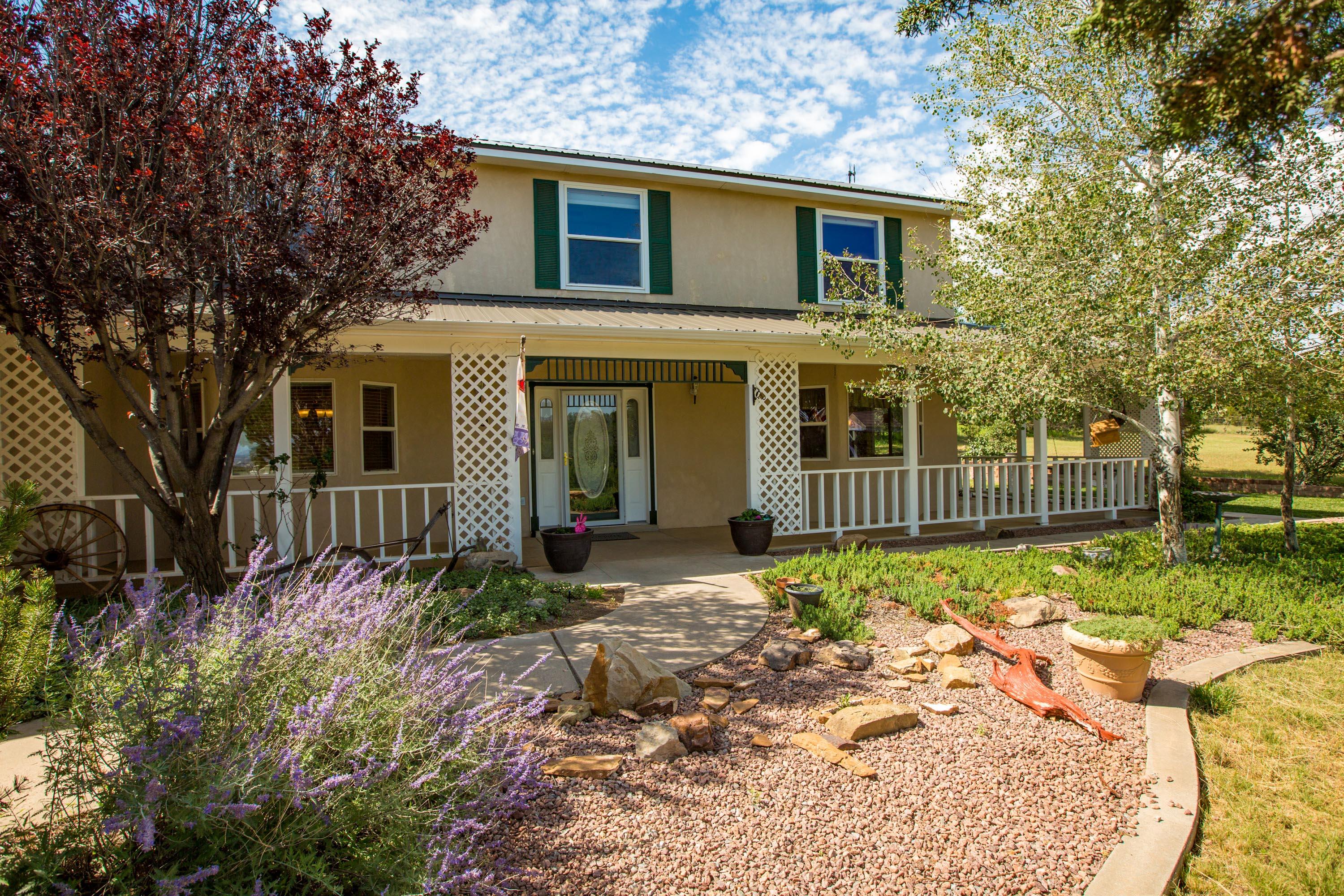 73 Camino Cerritos, Edgewood, NM 87015