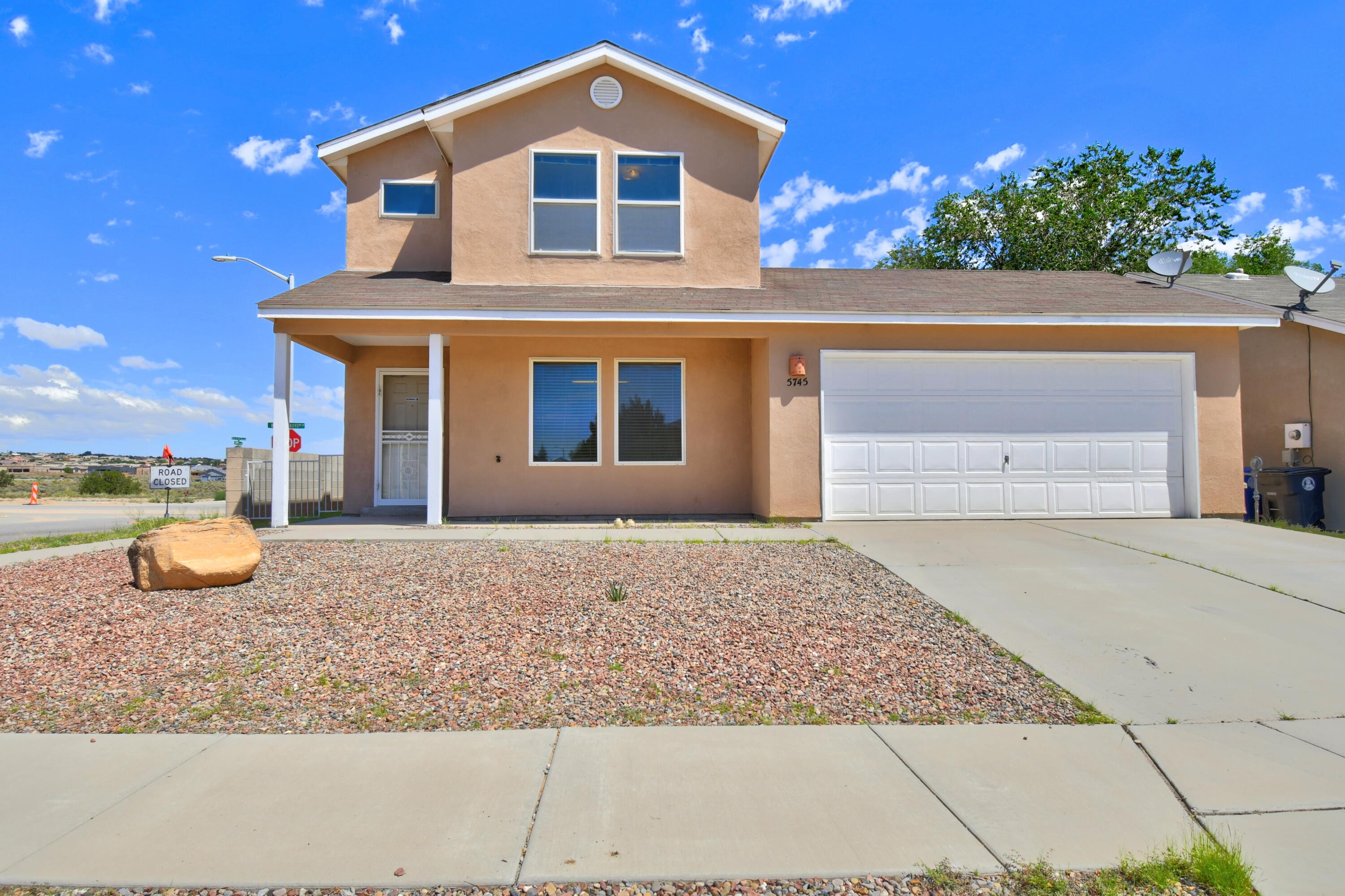 5745 Pinon Grande Road NW, Albuquerque, NM 87114