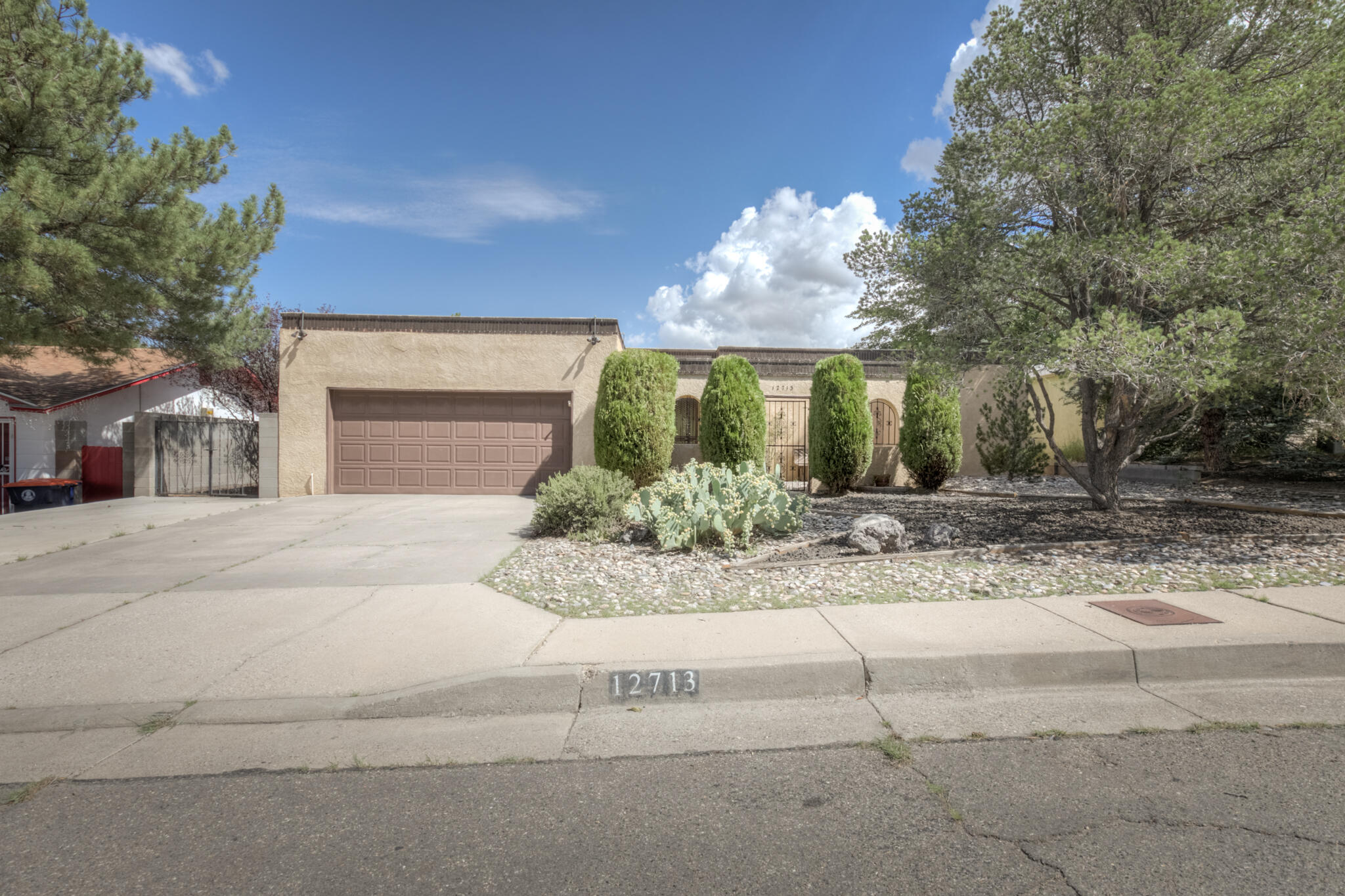 12713 Viewcrest Place NE, Albuquerque, NM 87112