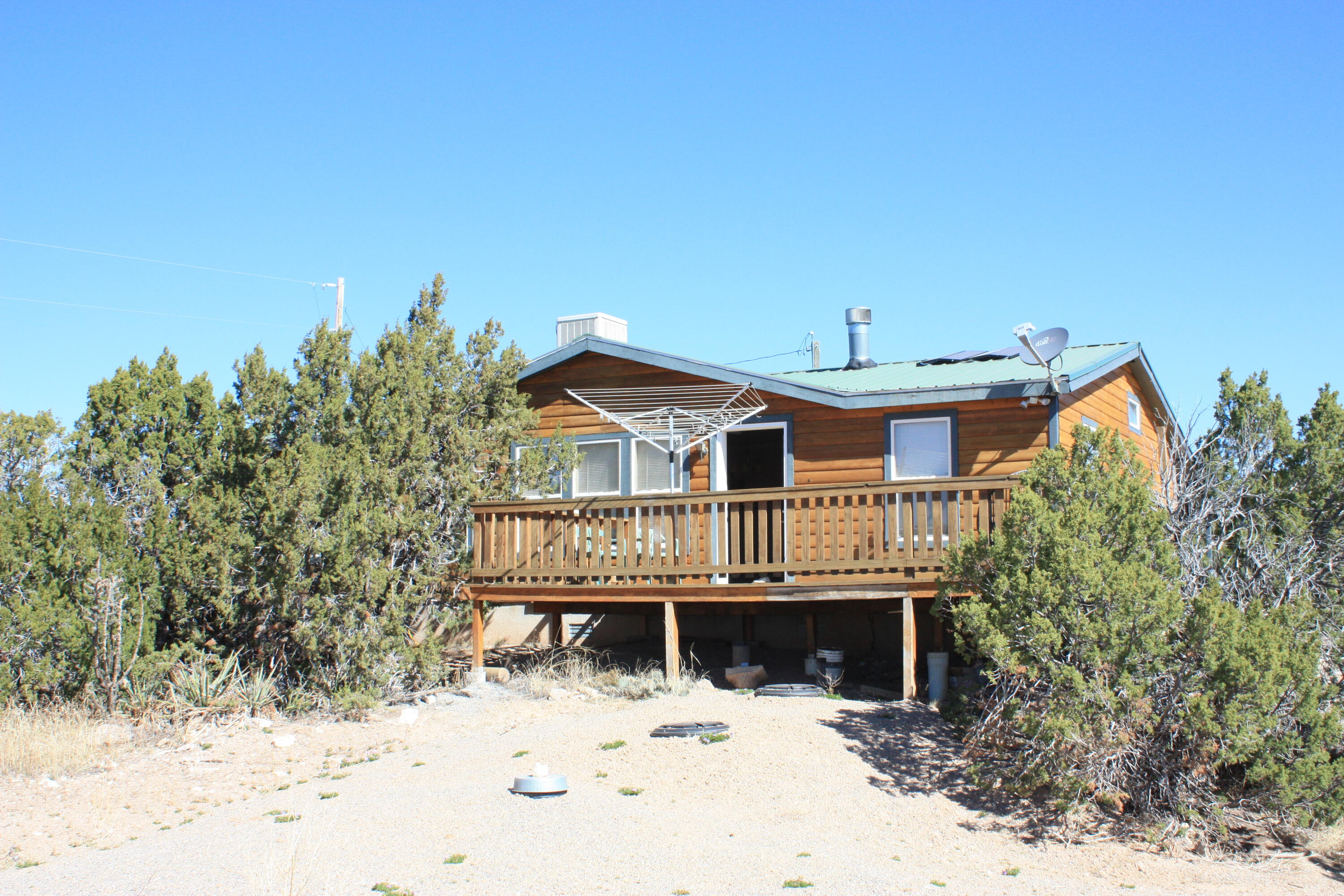 49 Quarter Moon Hill Road, Edgewood, NM 87015