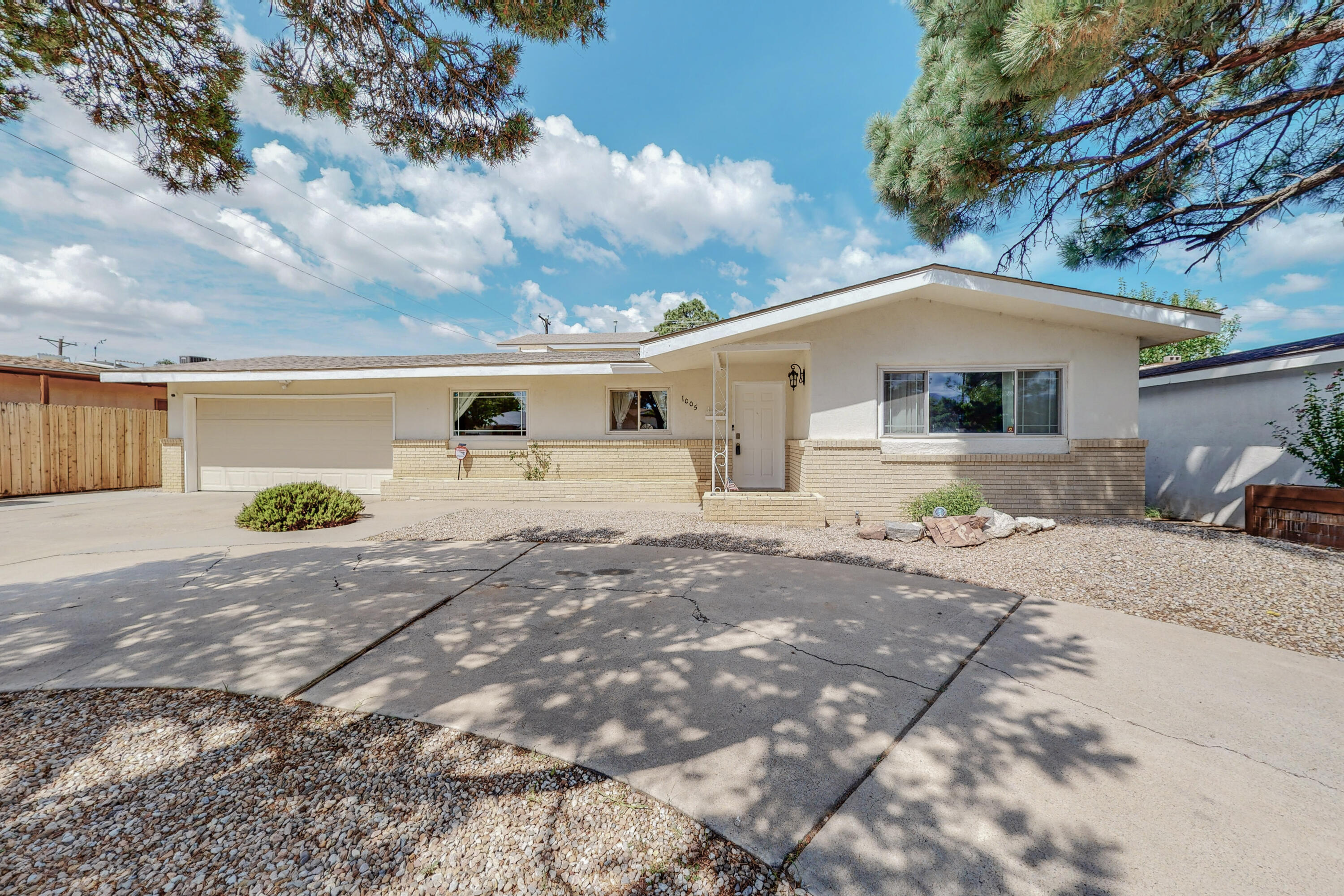1005 San Pablo Street NE, Albuquerque, NM 87110