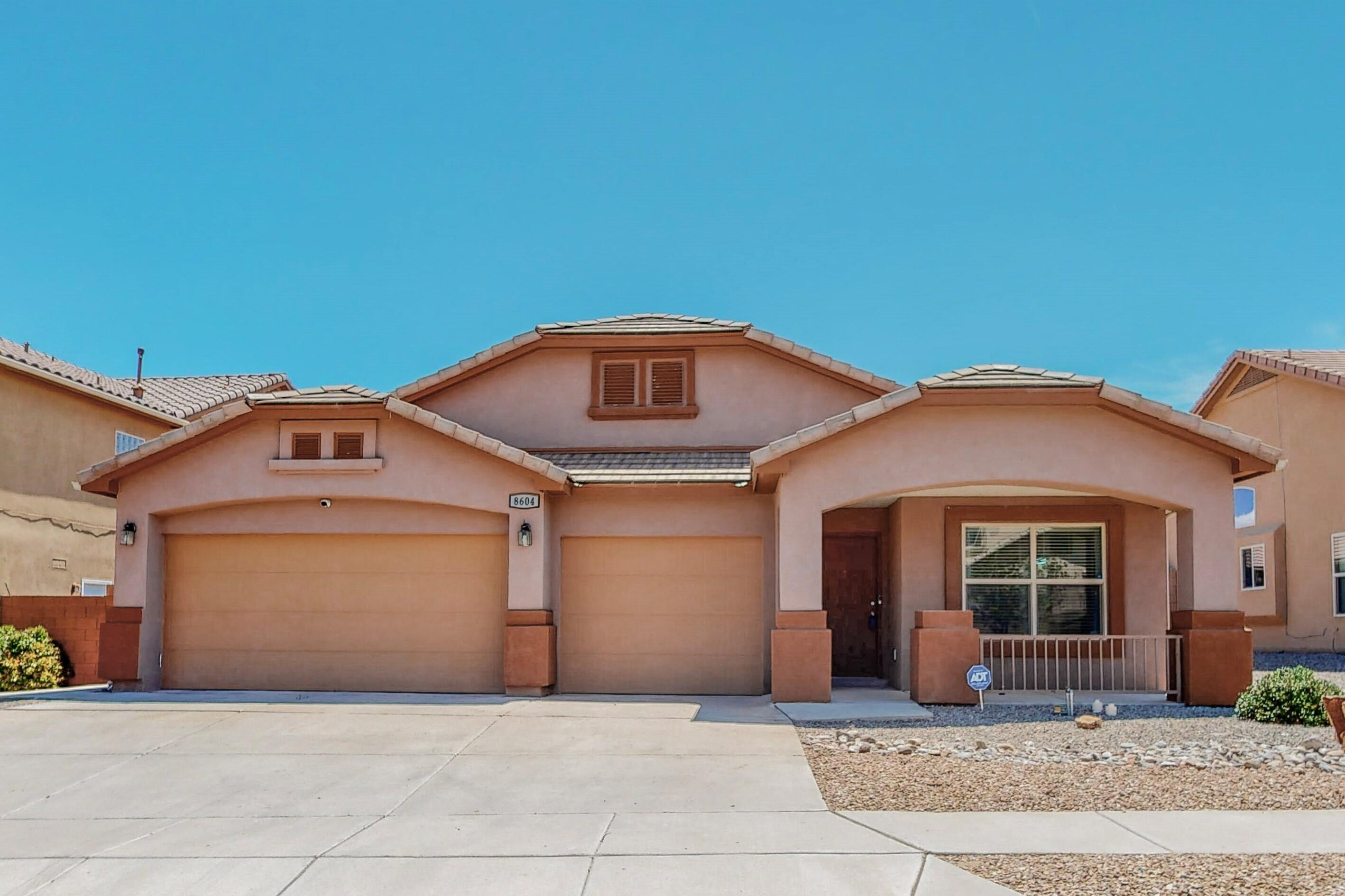 8604 Silk Tassel Road NW, Albuquerque, NM 87120