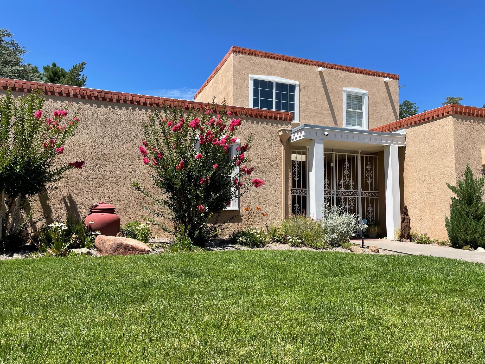 7301 Arroyo Del Oso Avenue NE, Albuquerque, NM 87109