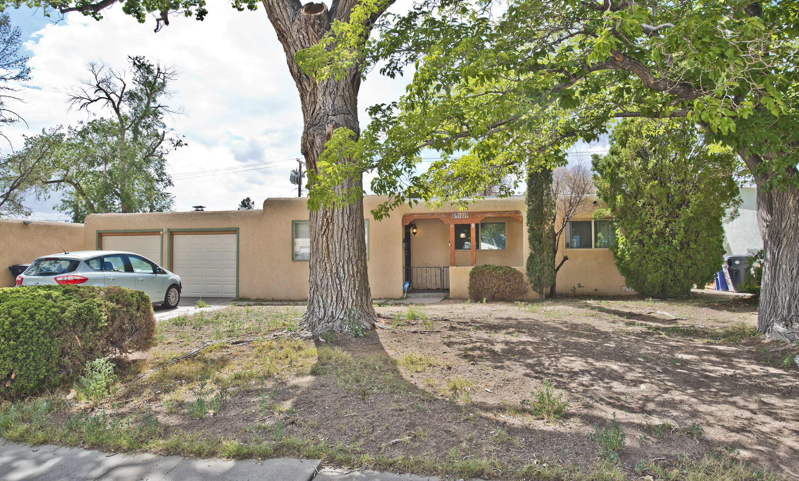 1029 California Street SE, Albuquerque, NM 87108