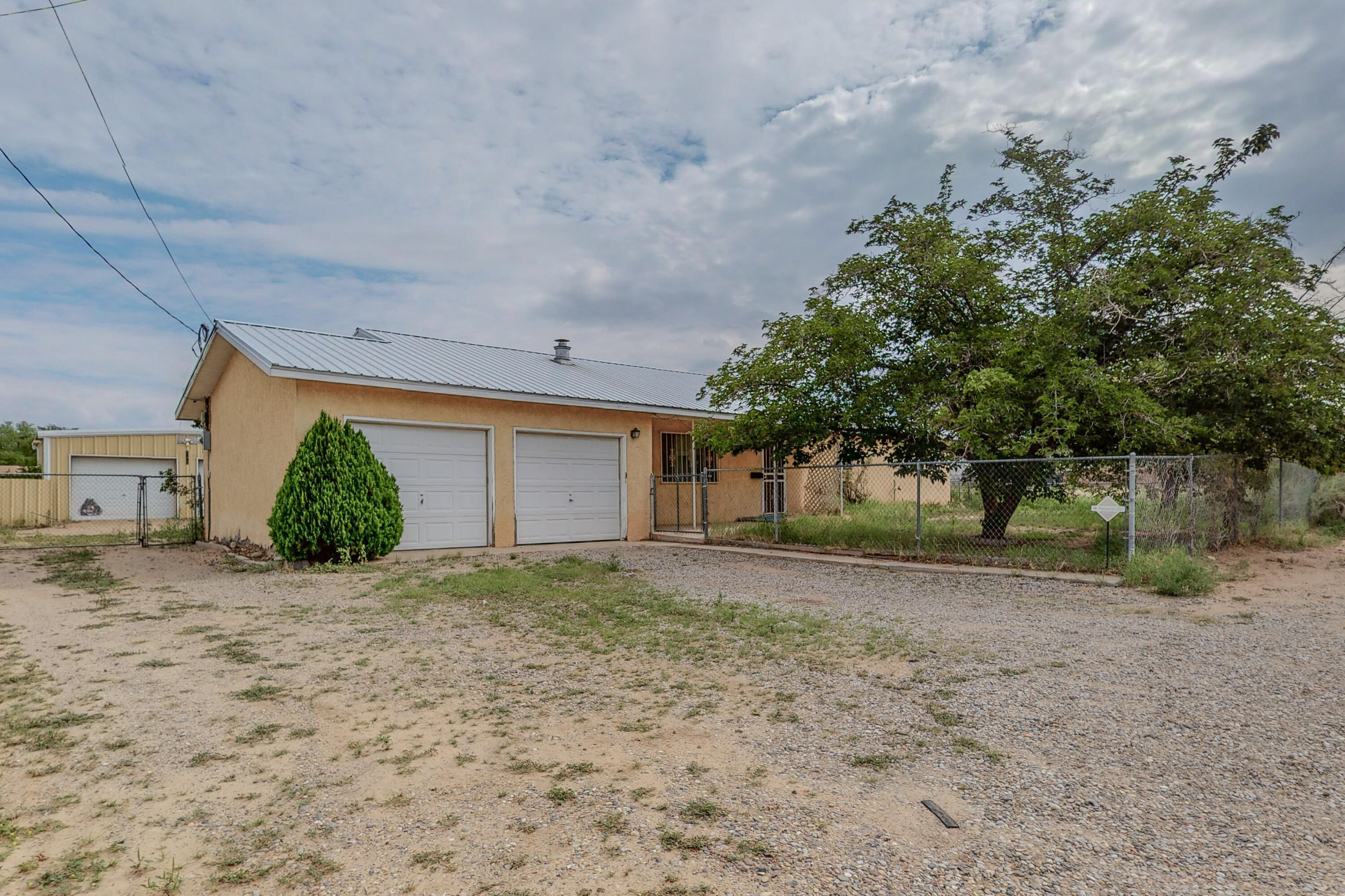 6701 Polvadera Place NE, Albuquerque, NM 87113