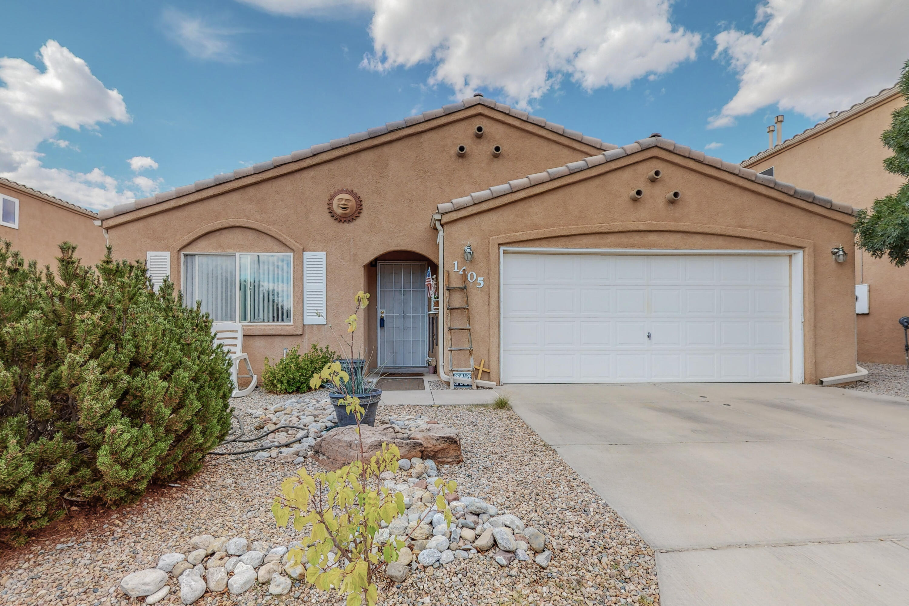 1405 Villa Lila Street NE, Albuquerque, NM 87113