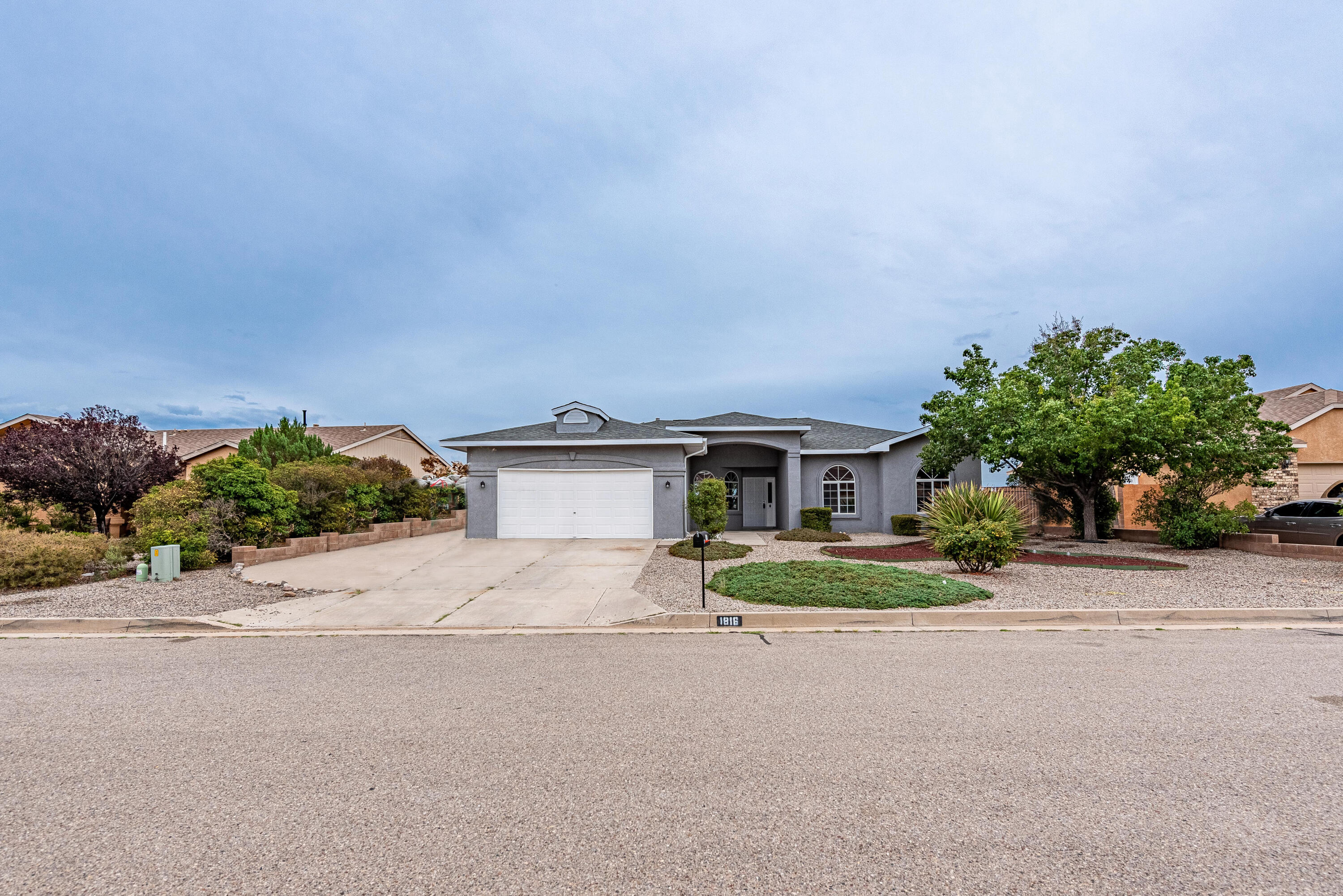 1816 Regency Park Road SE, Rio Rancho, NM 87124