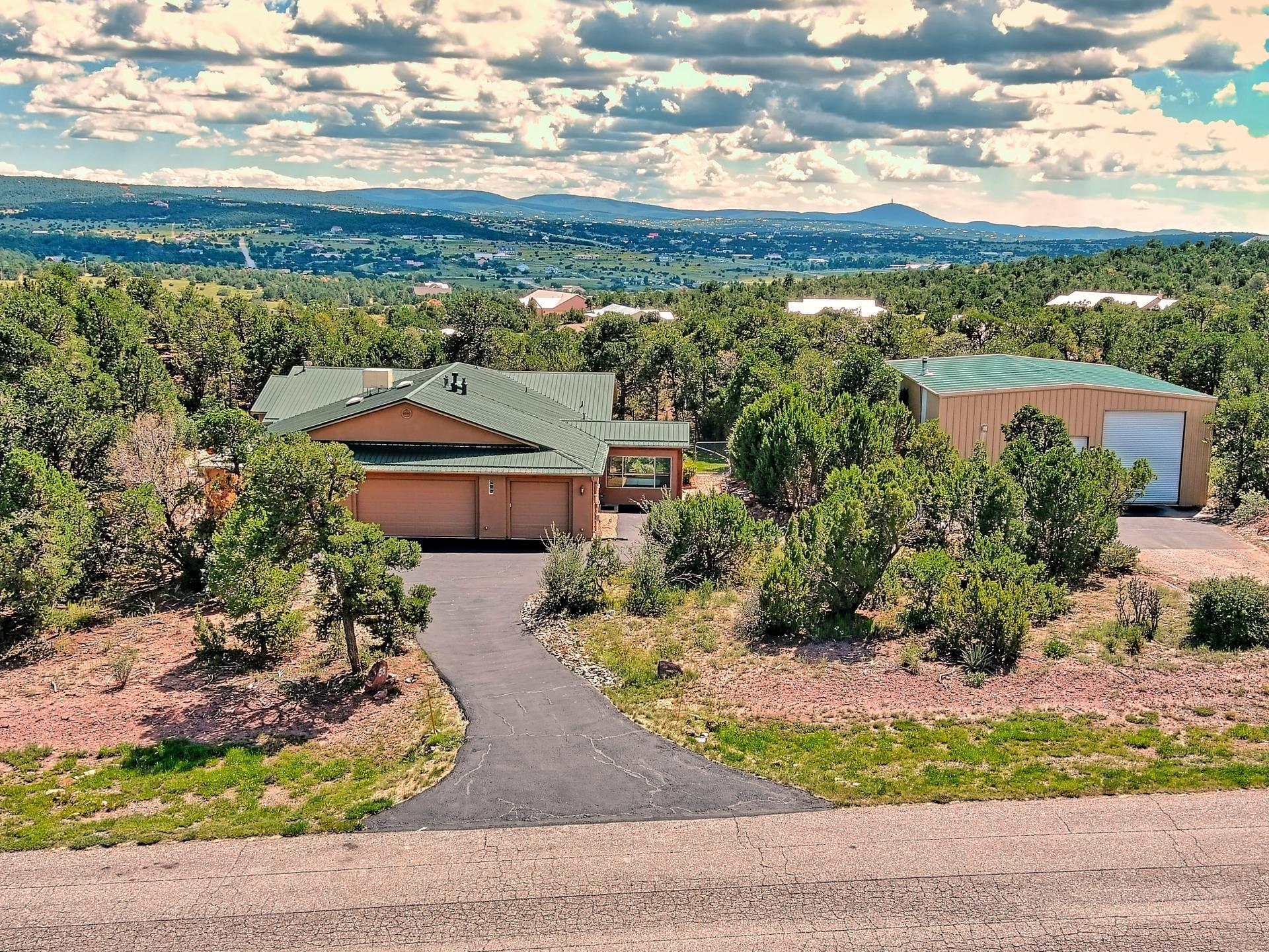58 Express Boulevard, Sandia Park, NM 87047
