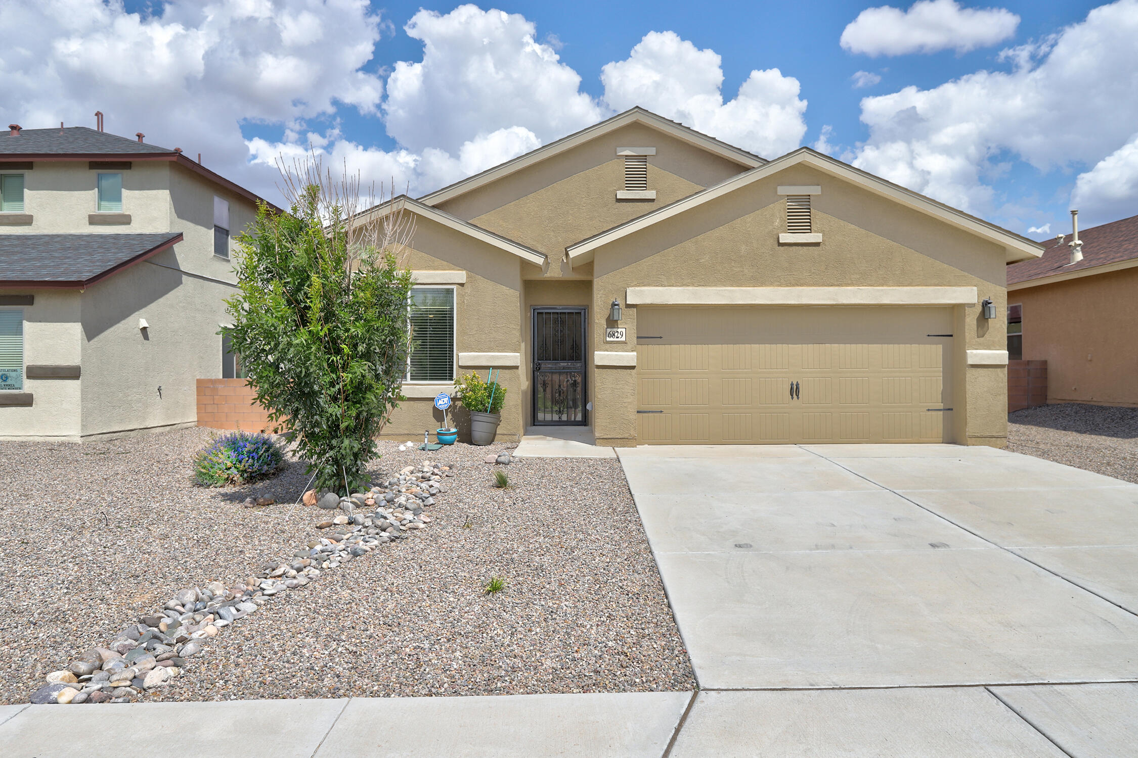 6829 Mountain Hawk Loop Loop NE, Rio Rancho, NM 87144