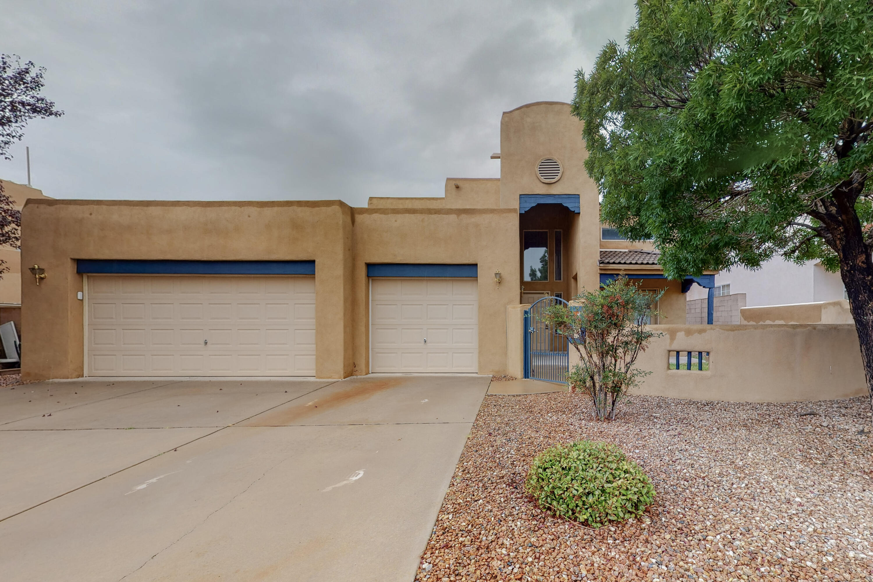 7705 Rio Guadalupe Place NE, Albuquerque, NM 87122