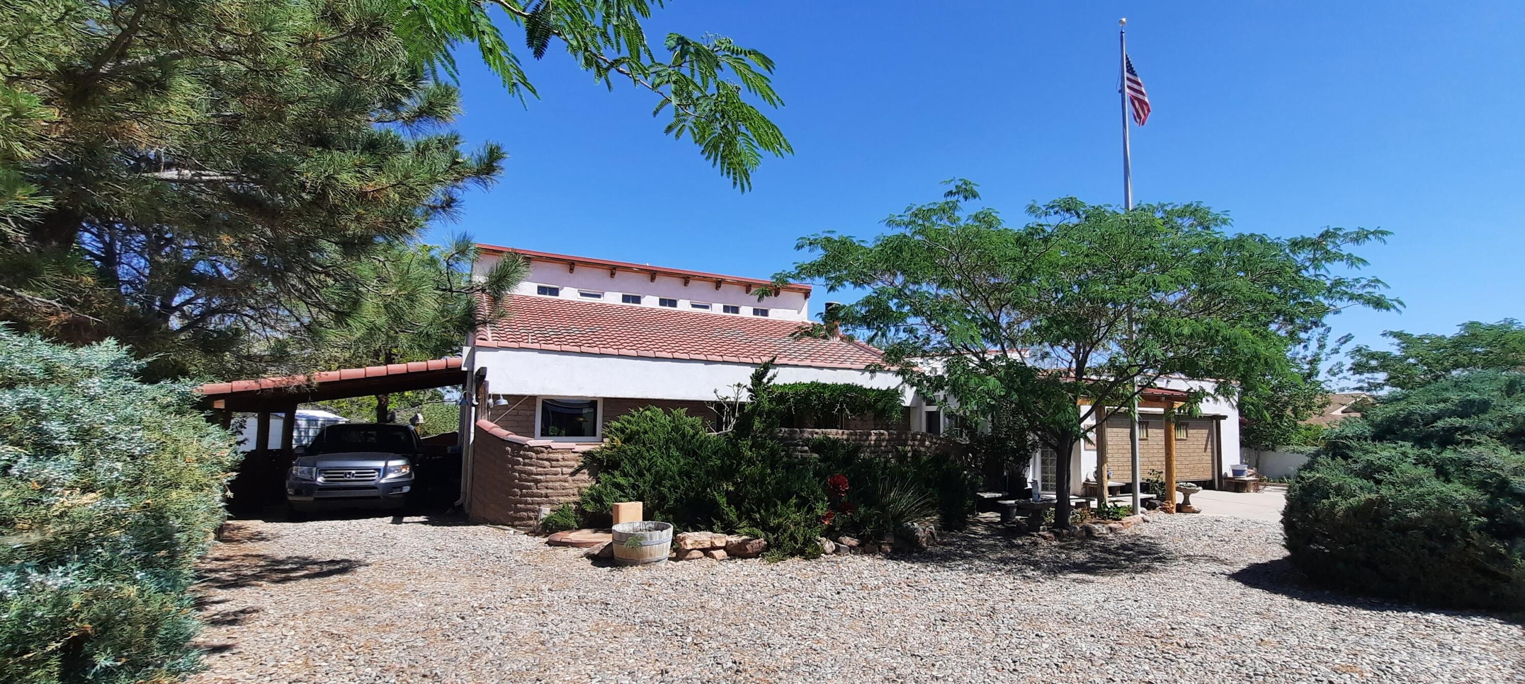 5039 Justin Drive NW, Albuquerque, NM 87114