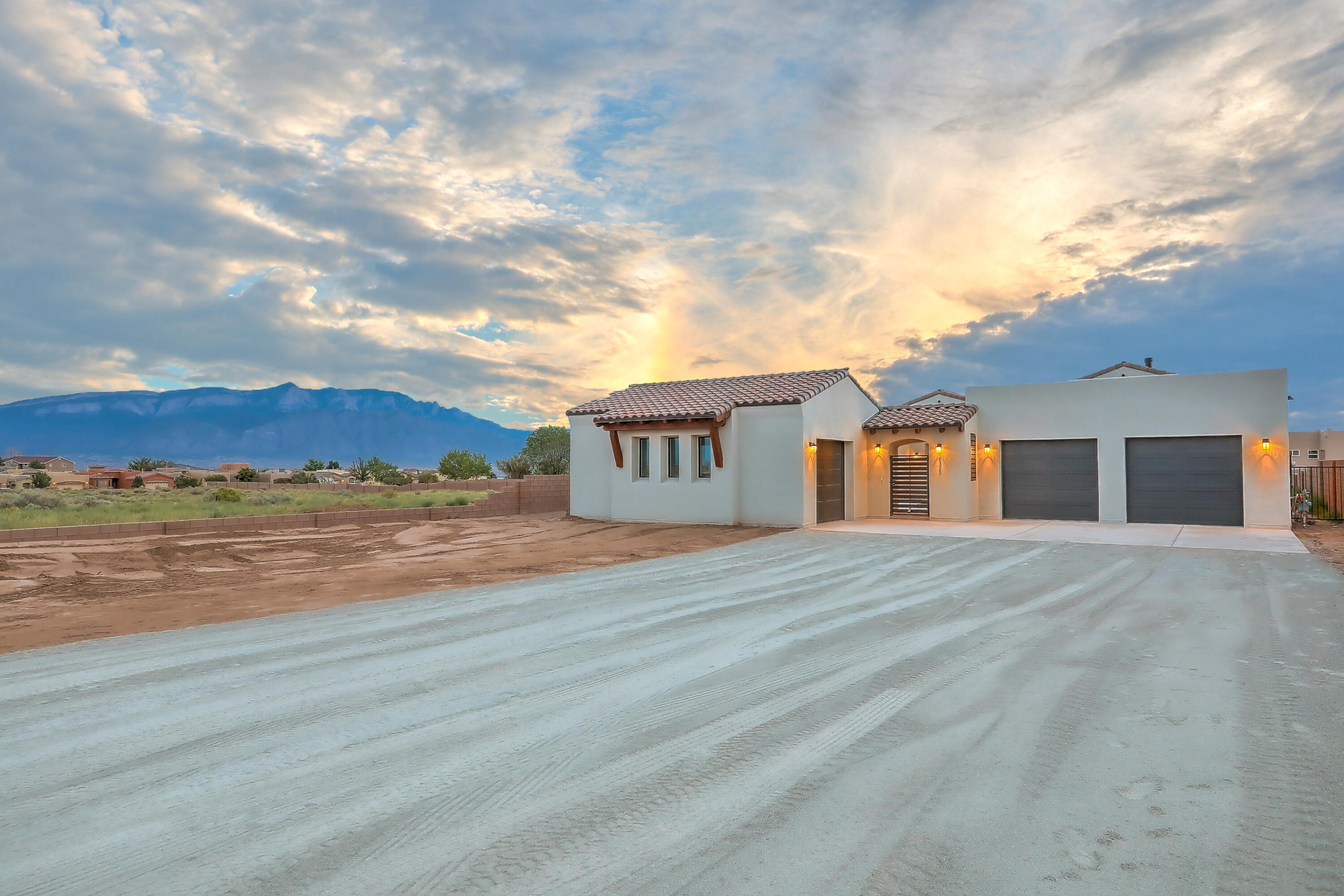 6329 Vatapa Road NE, Rio Rancho, NM 87144