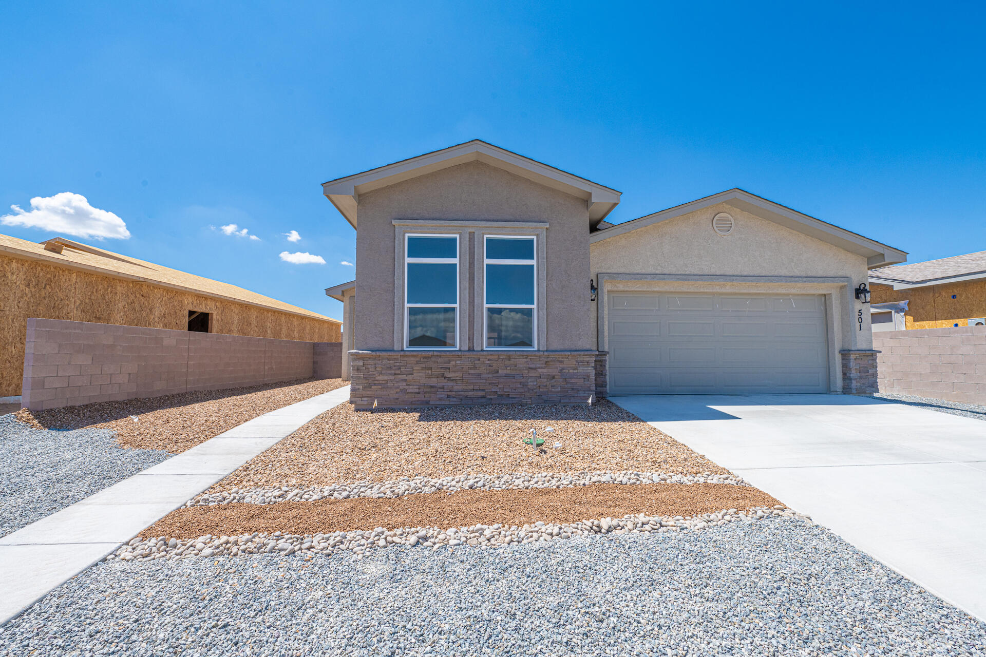 501 Pecos River SW, Los Lunas, NM 87031