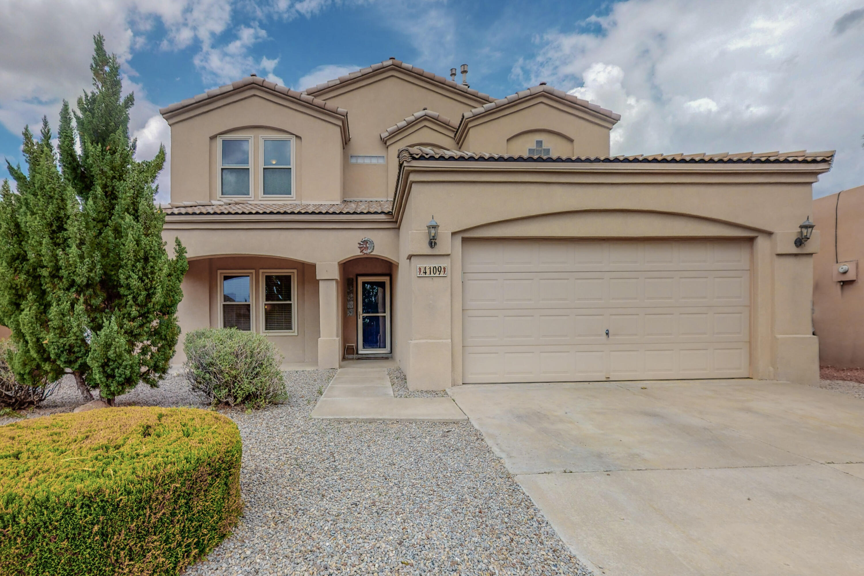 4109 Whistler Avenue NW, Albuquerque, NM 87114