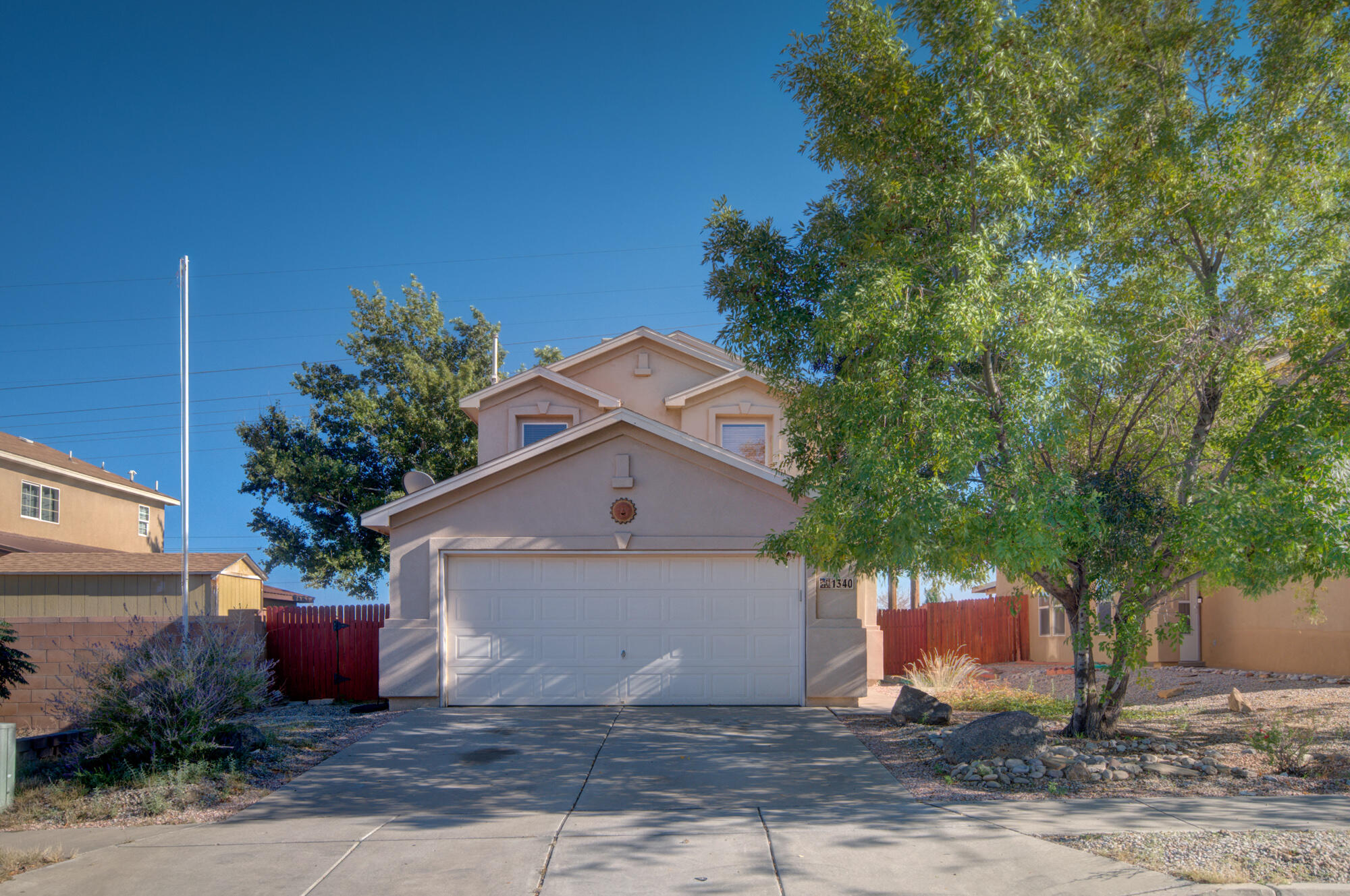 1340 Casa Roja Place NW, Albuquerque, NM 87120