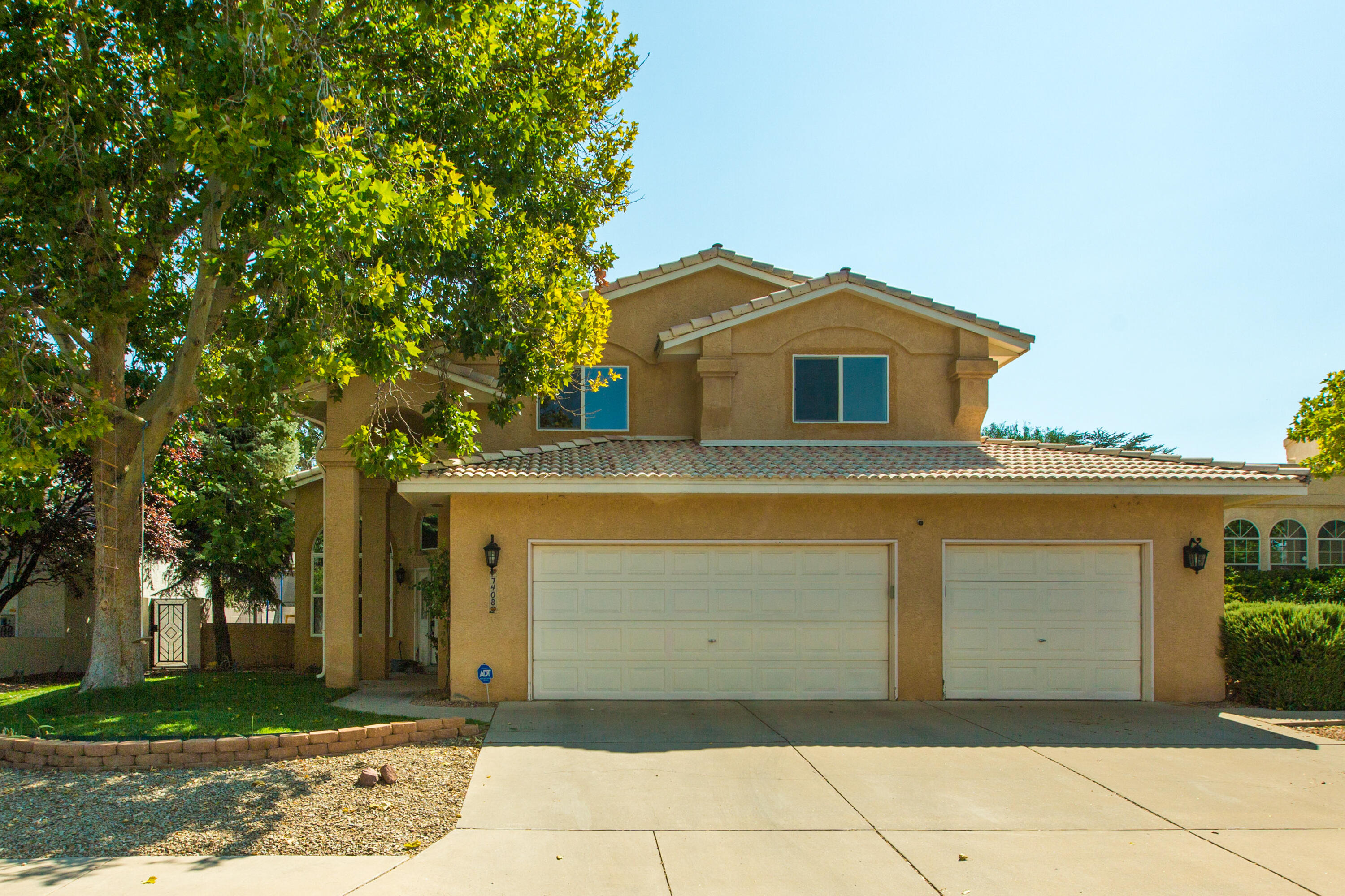 7408 Coachman Road NE, Albuquerque, NM 87109