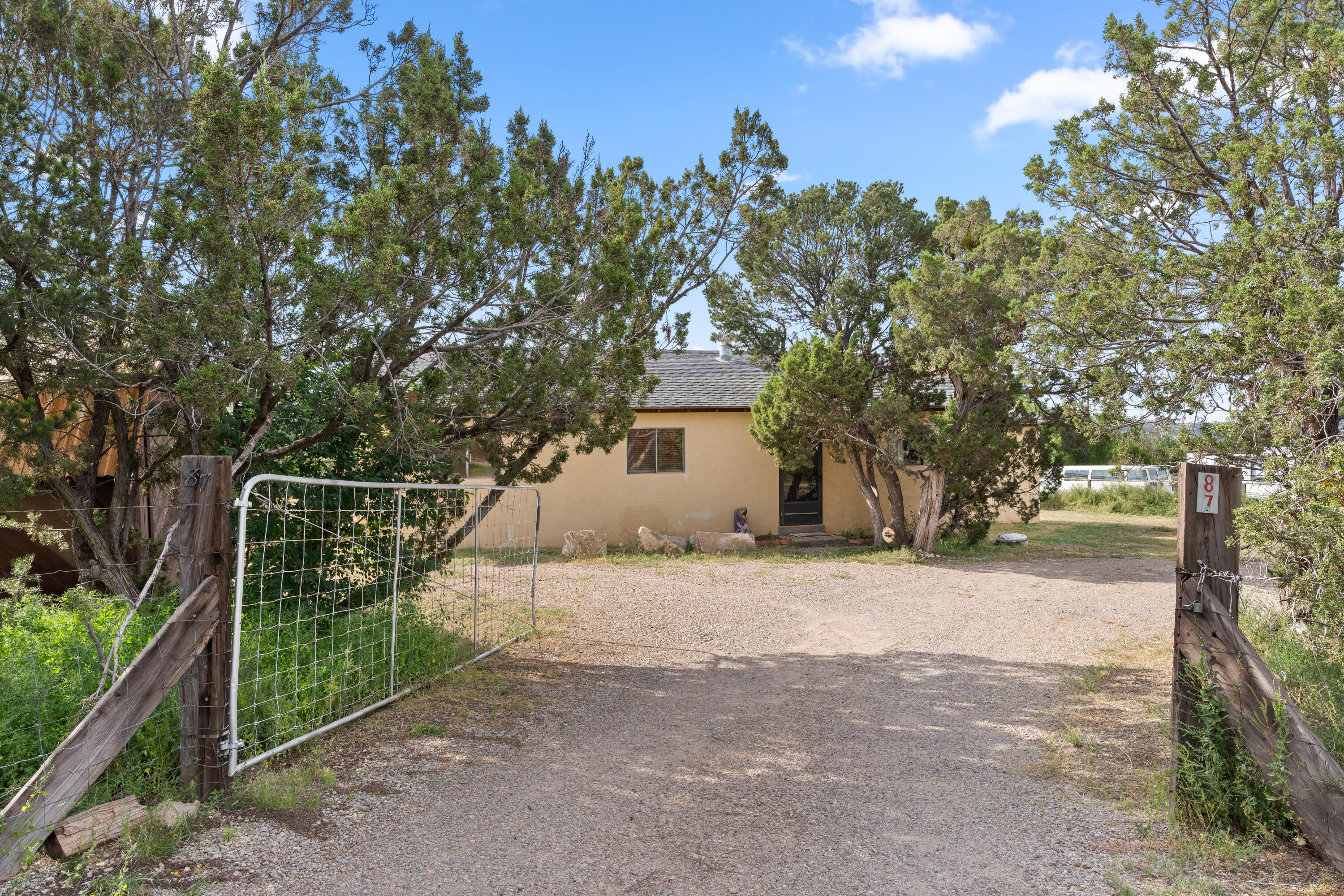 87 Camino Alto, Sandia Park, NM 87047