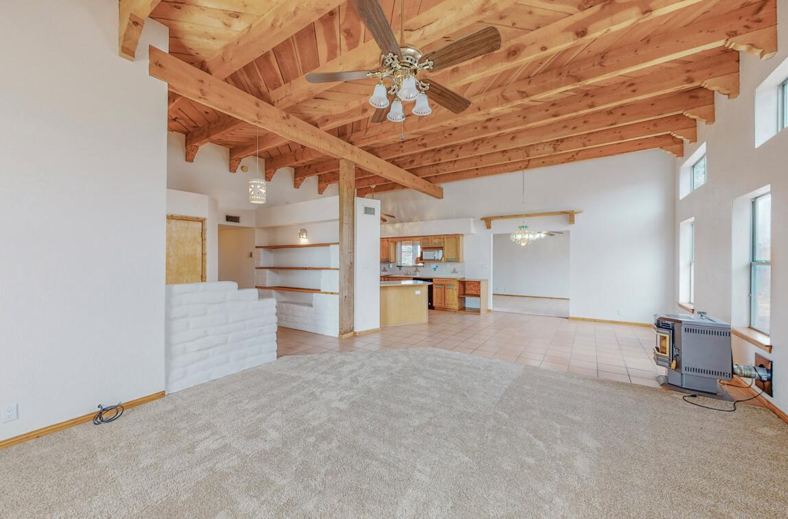 5939 Kim Road NE, Rio Rancho, NM 87144