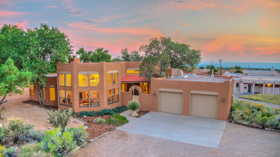 1723 Quail Run Court NE, Albuquerque, NM 87122
