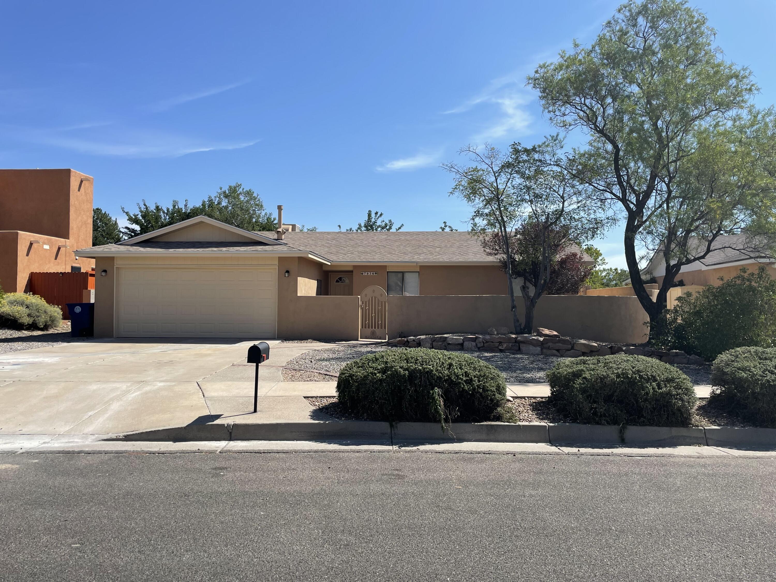 7936 Independence Drive NW, Albuquerque, NM 87120