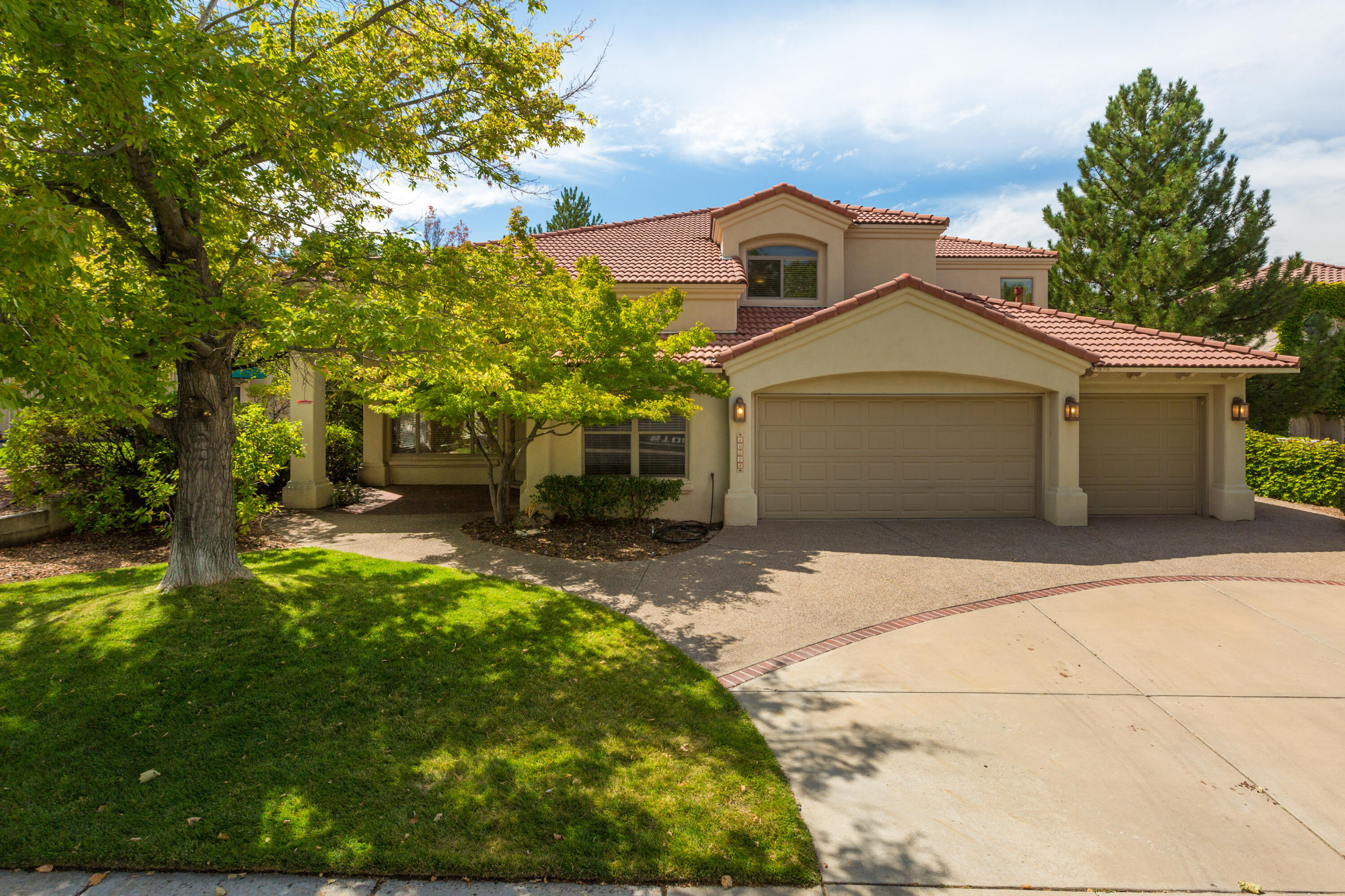 10528 Royal Troon NE, Albuquerque, NM 87111