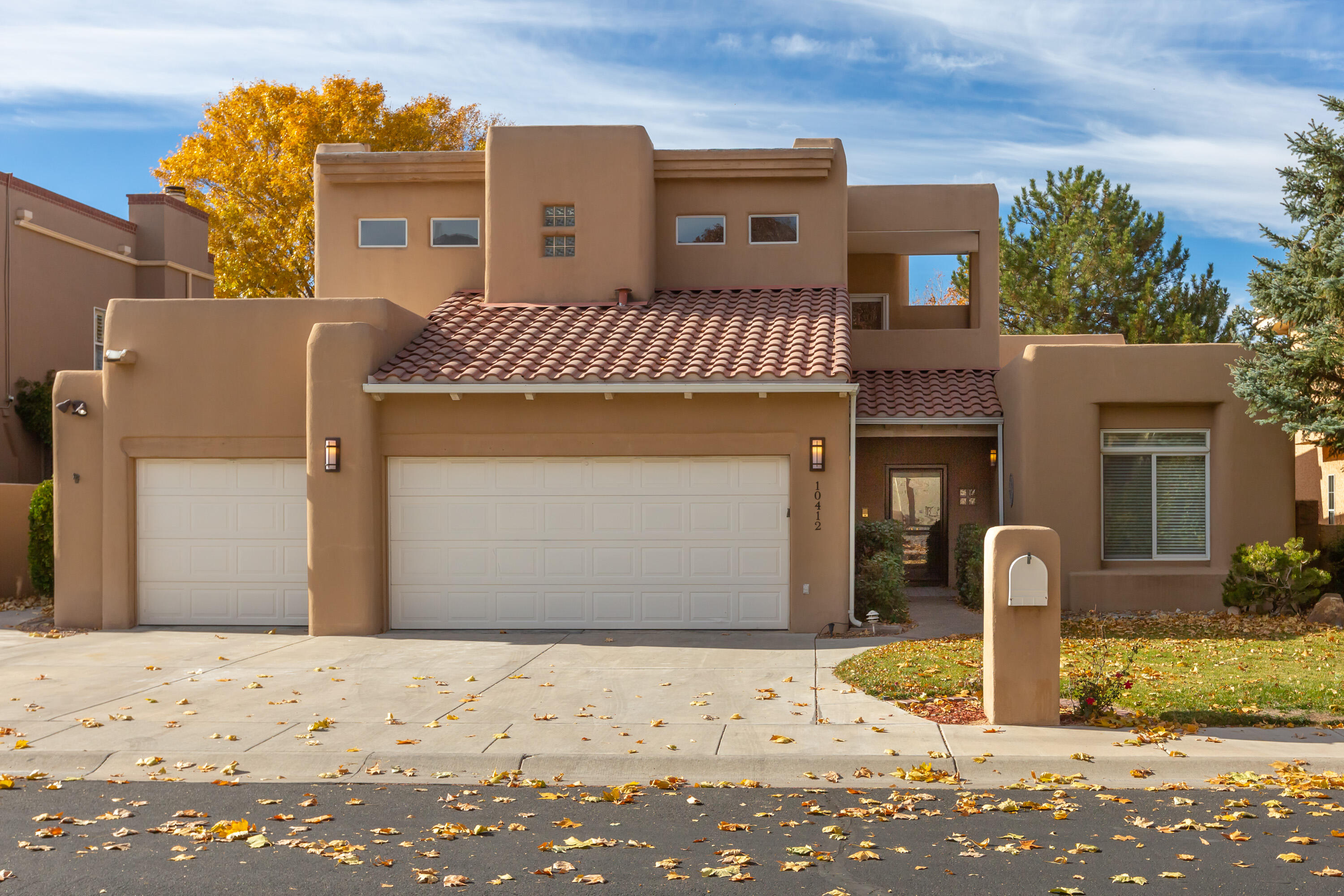10412 Royal Troon NE, Albuquerque, NM 87111