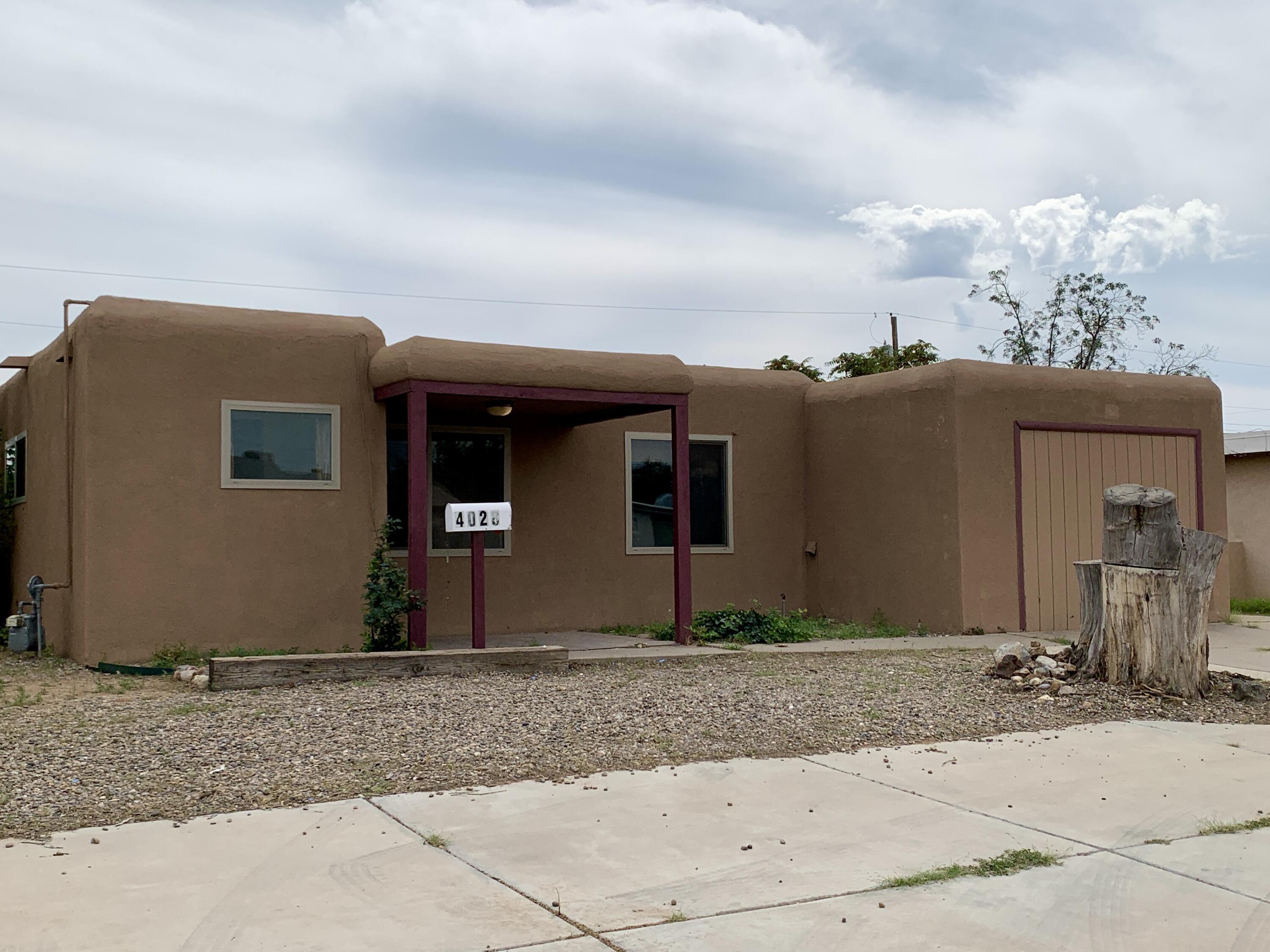4028 Comanche Road NE, Albuquerque, NM 87110