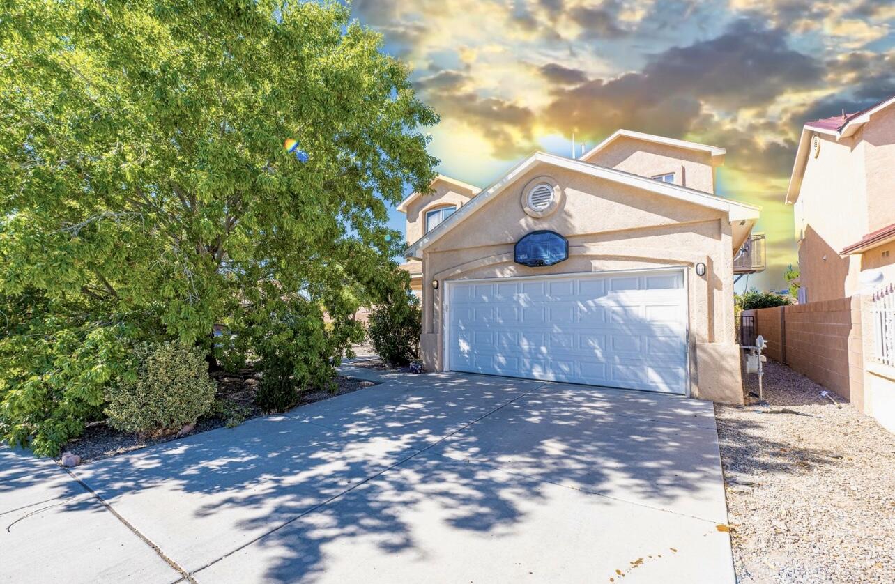 8019 Lyman Road SW, Albuquerque, NM 87121