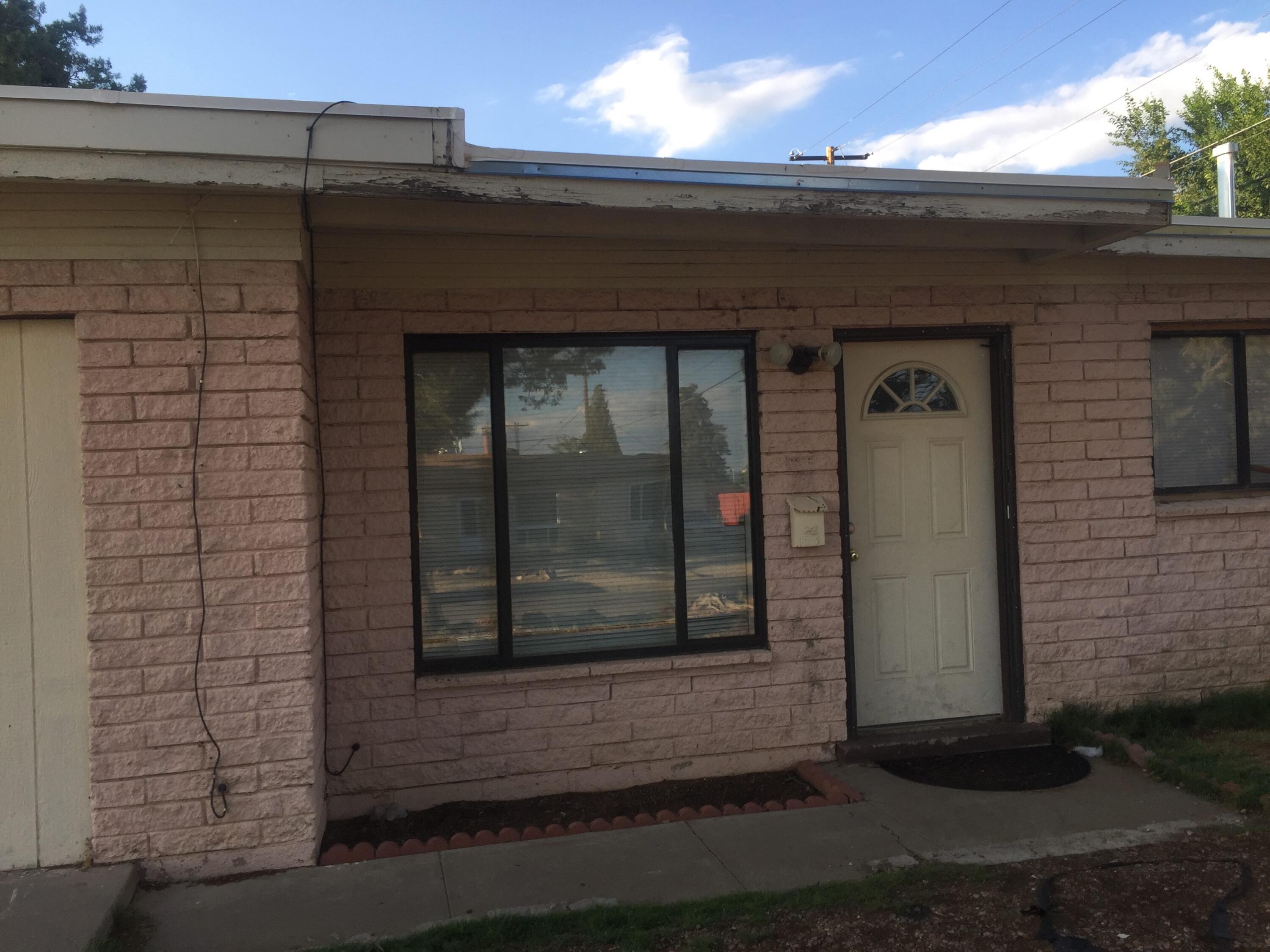 9105 Claremont Avenue NE, Albuquerque, NM 87112