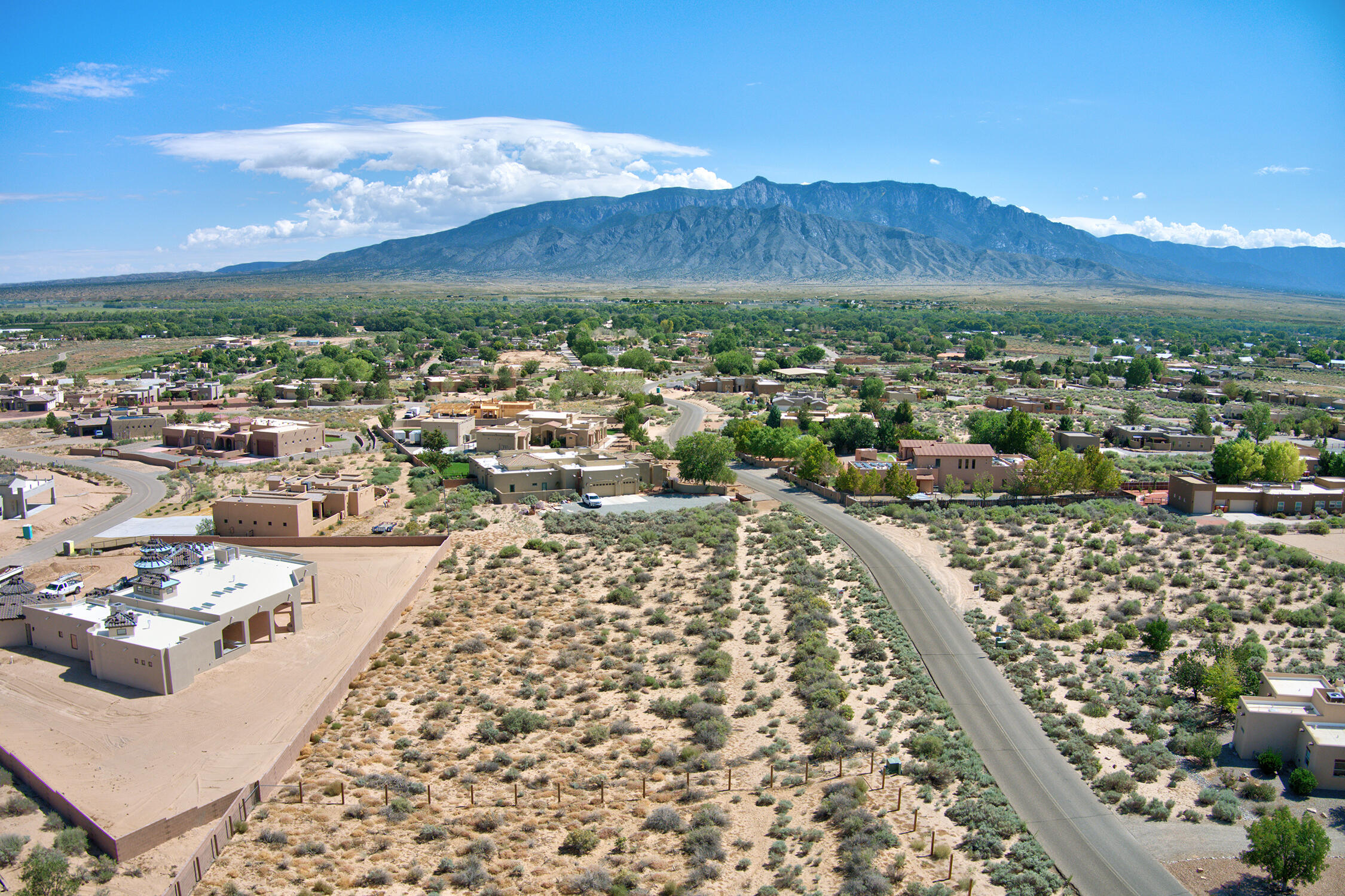 104 Todos Juntos Road, Corrales, NM 87048
