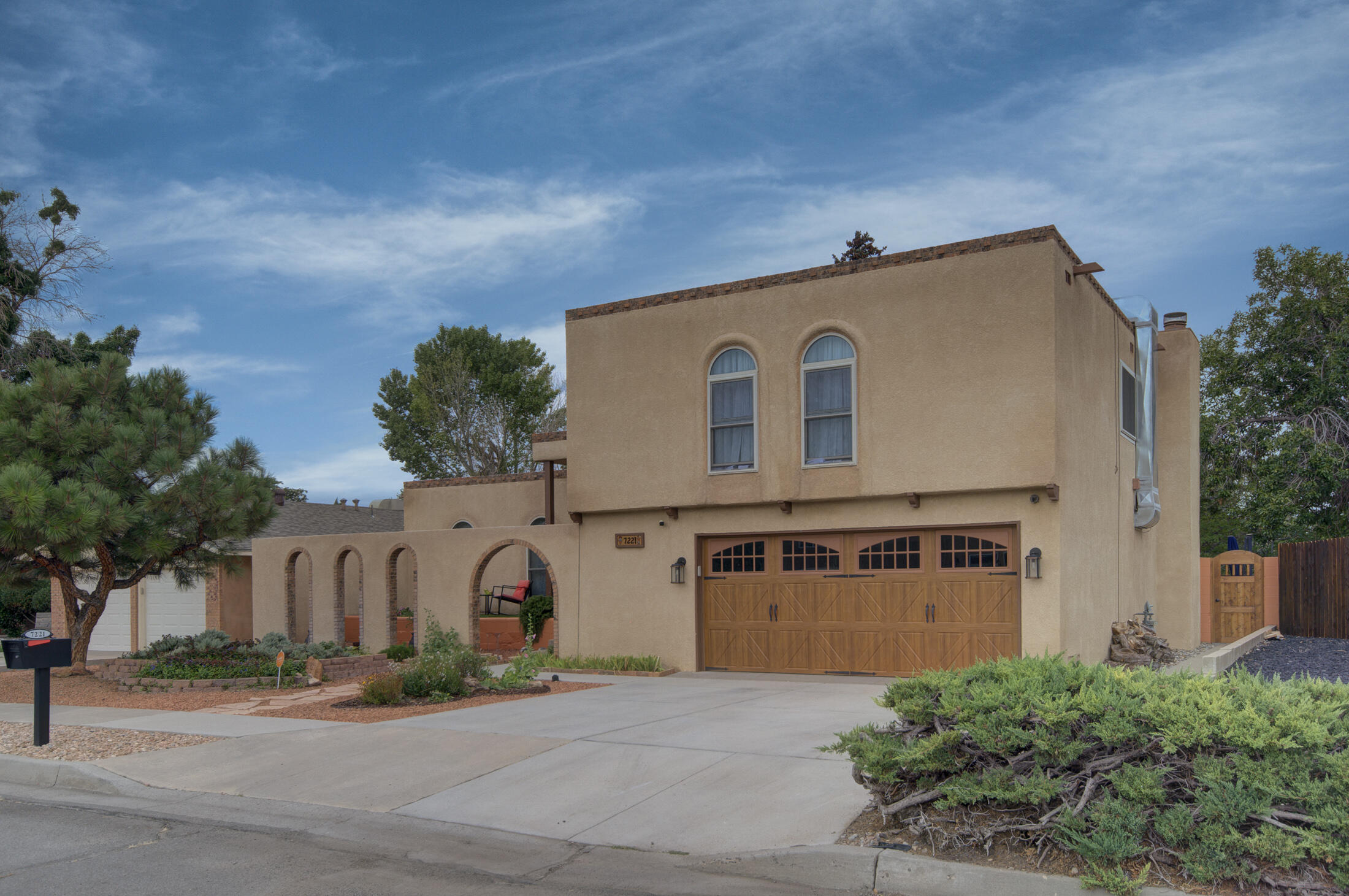 7221 Yorktown Avenue NE, Albuquerque, NM 87109