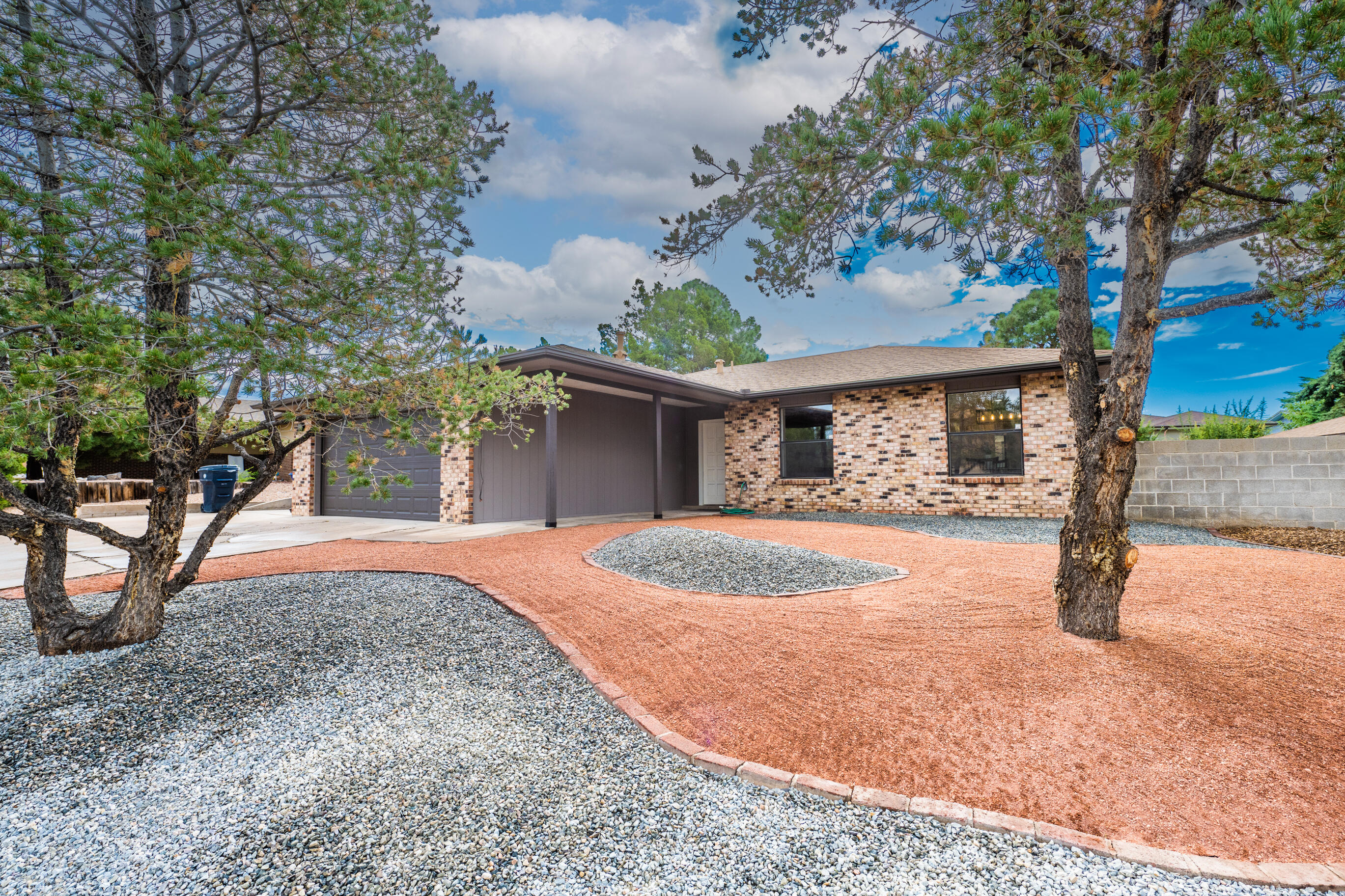 8900 Opportunity Drive NE, Albuquerque, NM 87109