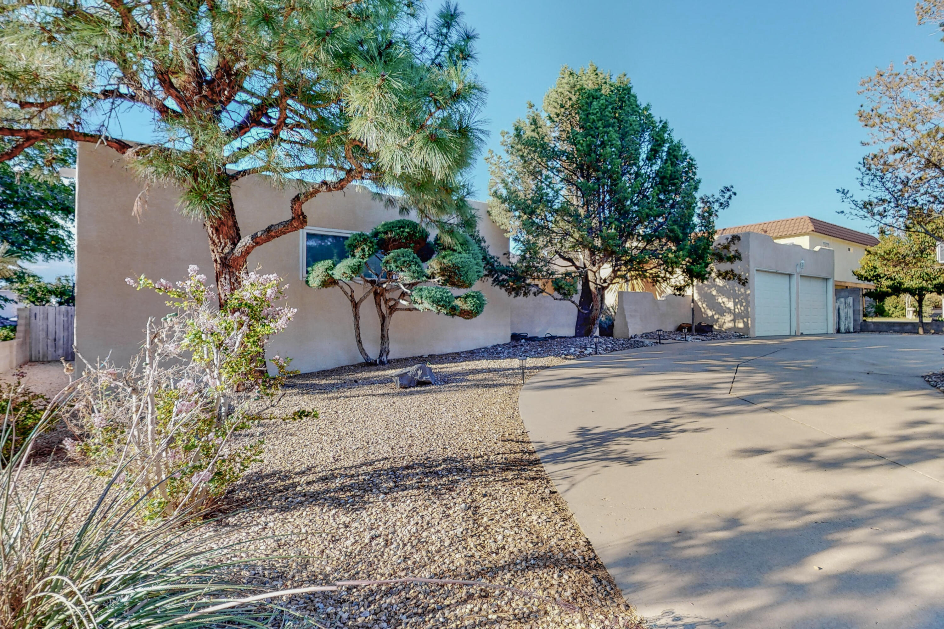 12429 Chelwood Place NE, Albuquerque, NM 87112