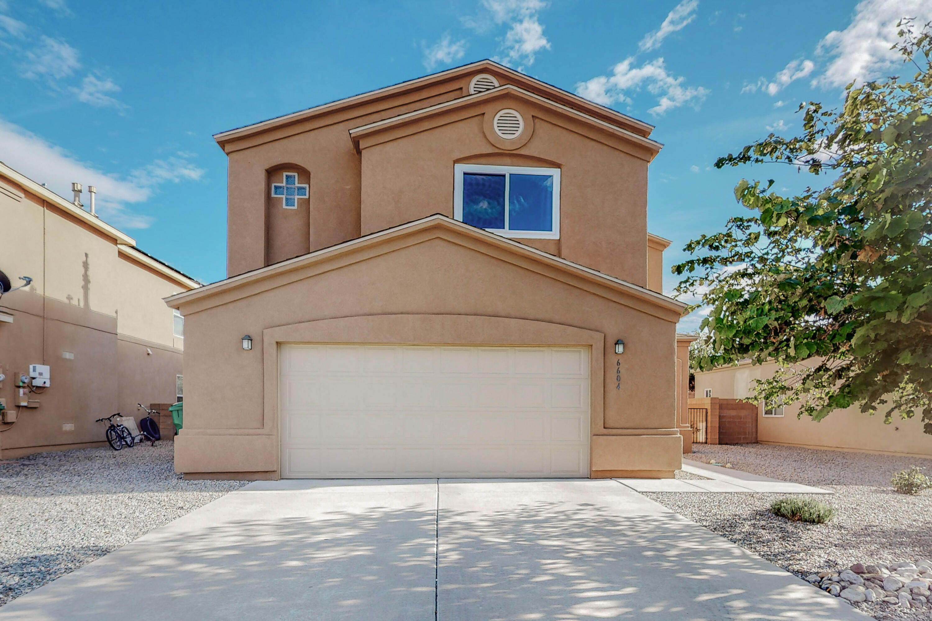 6604 Mountain Hawk Loop NE, Rio Rancho, NM 87144